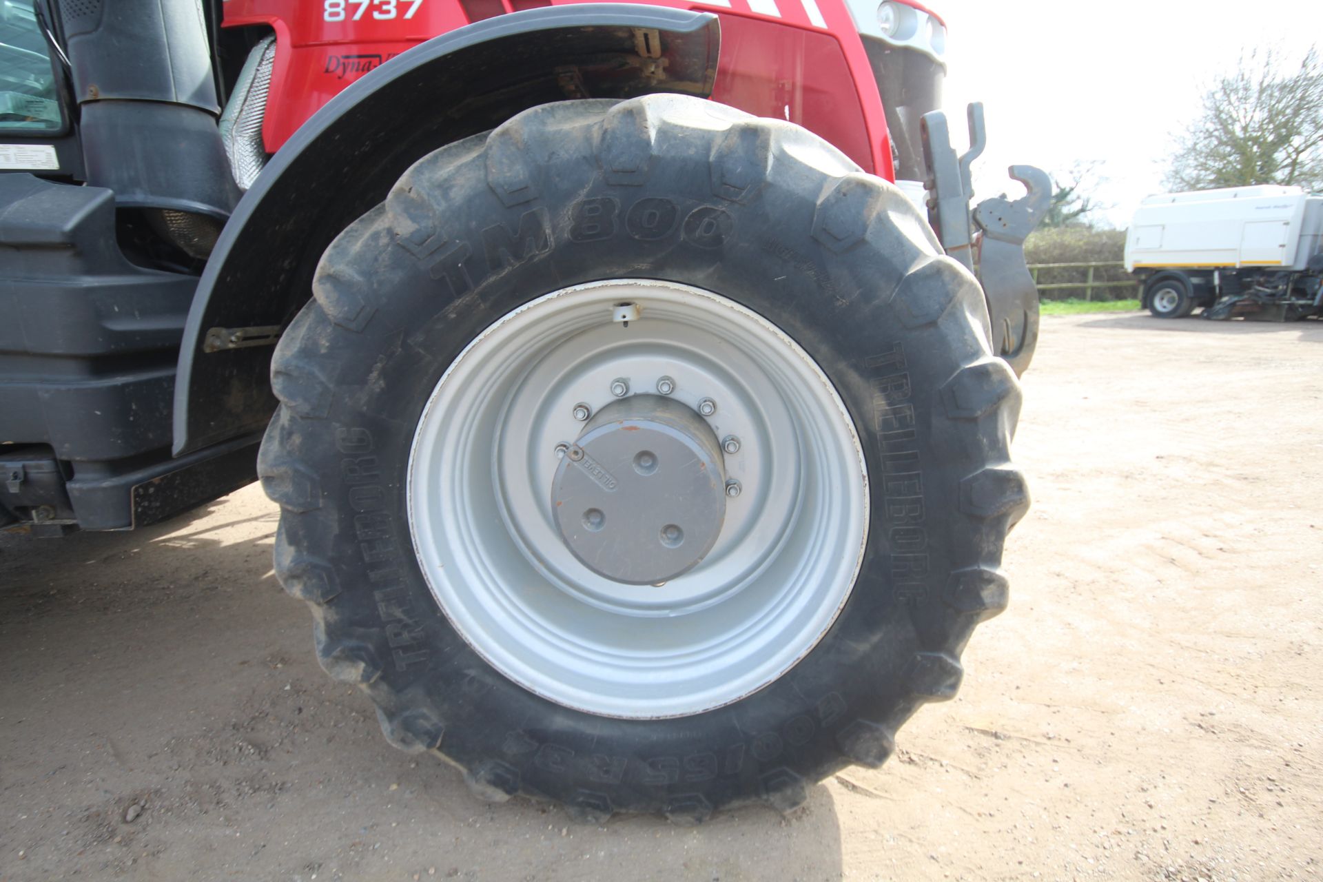 Massey Ferguson 8737 4WD tractor. Registration AY17 AVG. Date of first registration 14/03/2017. 4, - Image 14 of 104