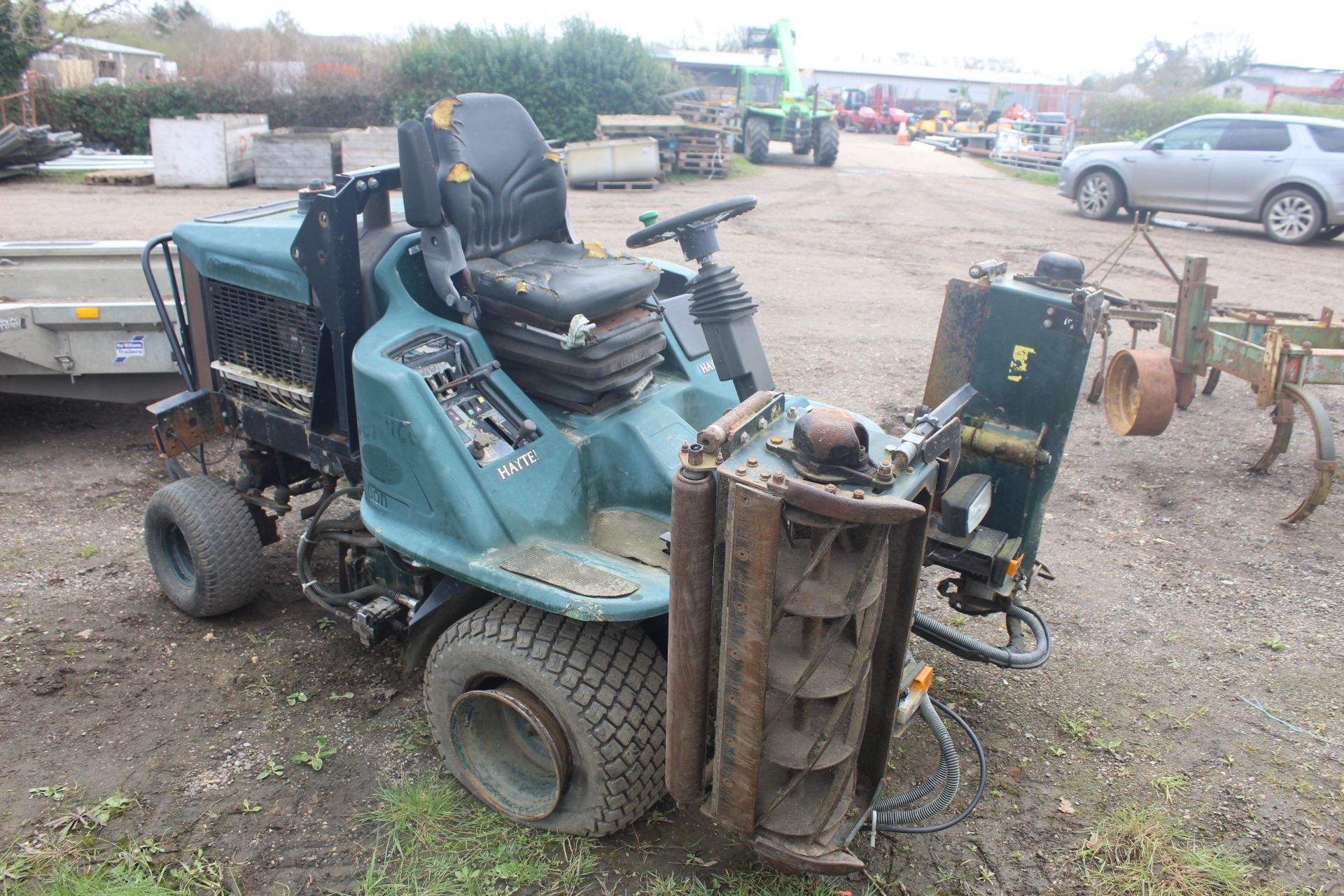 Hayter LT324 4WD ride-on triple gang cylinder mower. Registration KE03 GYG. Date of first - Image 2 of 24