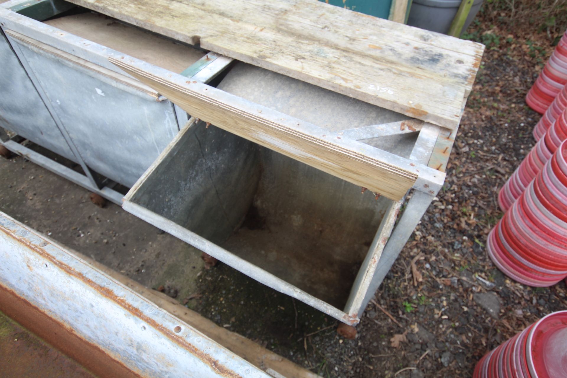 Three section galvanised feed bin. - Image 3 of 3