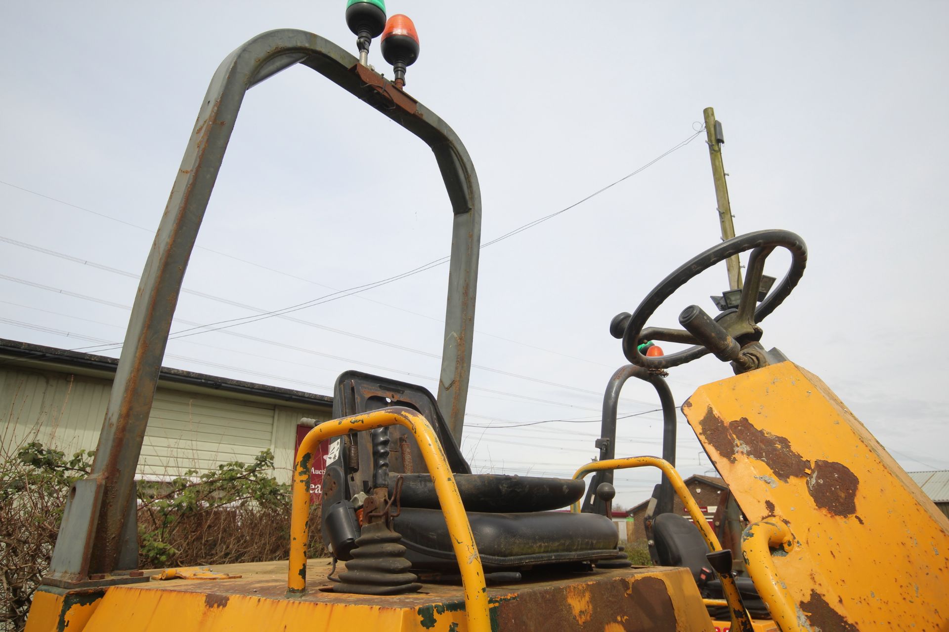 Thwaites 5T 4WD swivel tip dumper. 2003. 3,330 hours. Serial number SLCM355ZZ35.A3194. 12.5/80-18 - Image 10 of 37