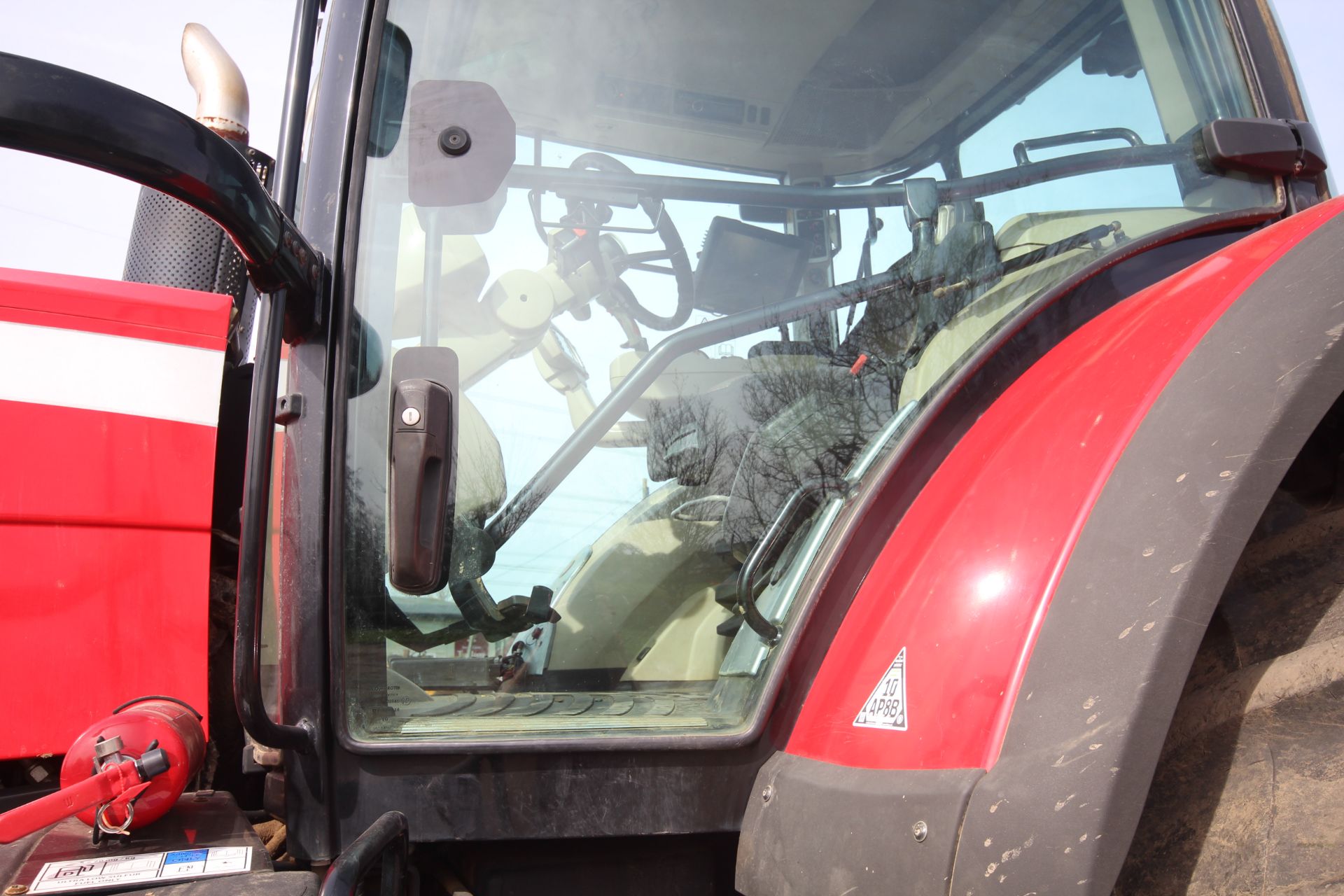 Massey Ferguson 8737 4WD tractor. Registration AY17 AVG. Date of first registration 14/03/2017. 4, - Image 55 of 104