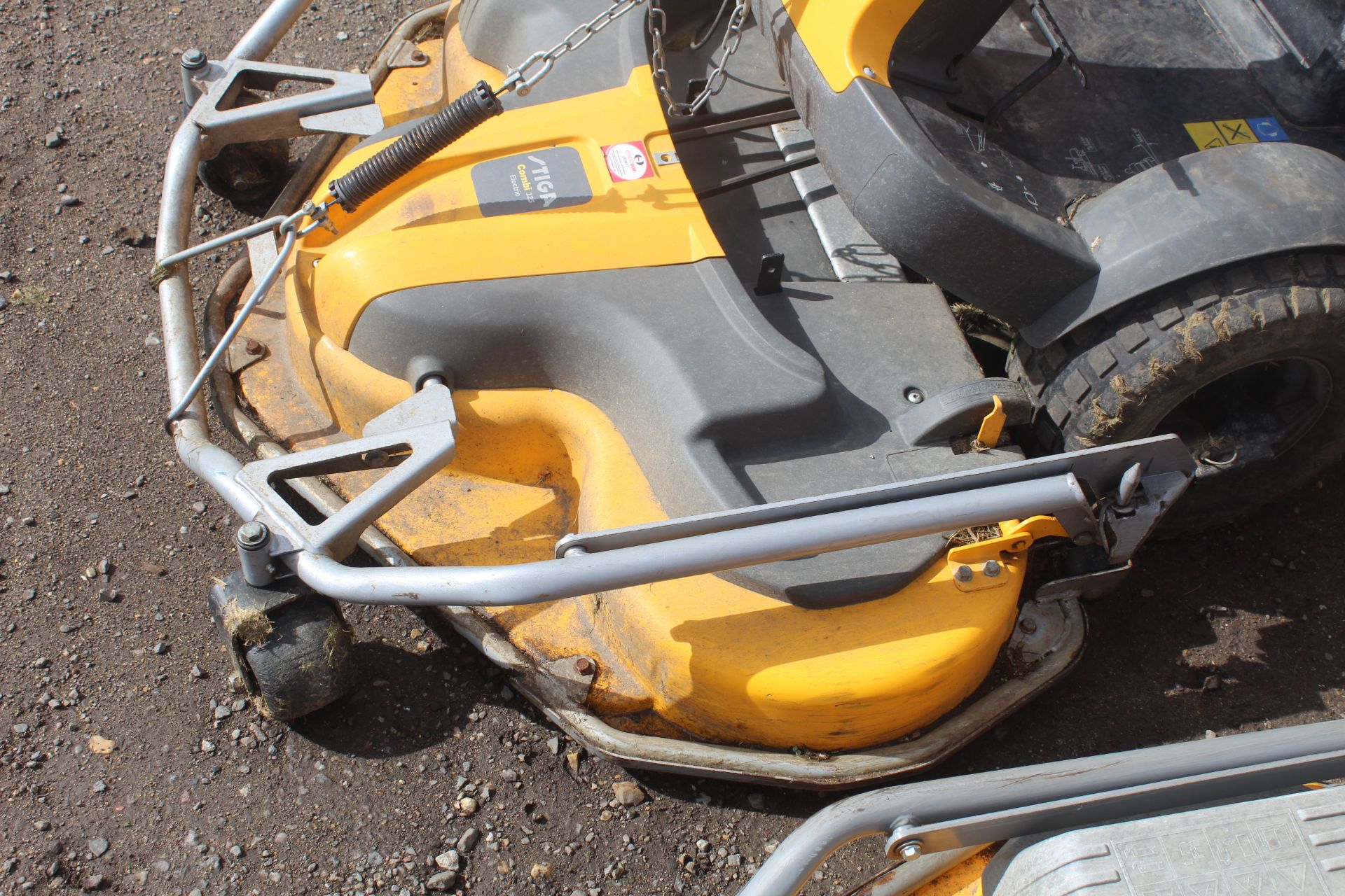 Stiga Park Pro 540 IX hydrostatic 4WD out-front mower. 2015. 274 hours. With Honda petrol engine, - Image 5 of 25