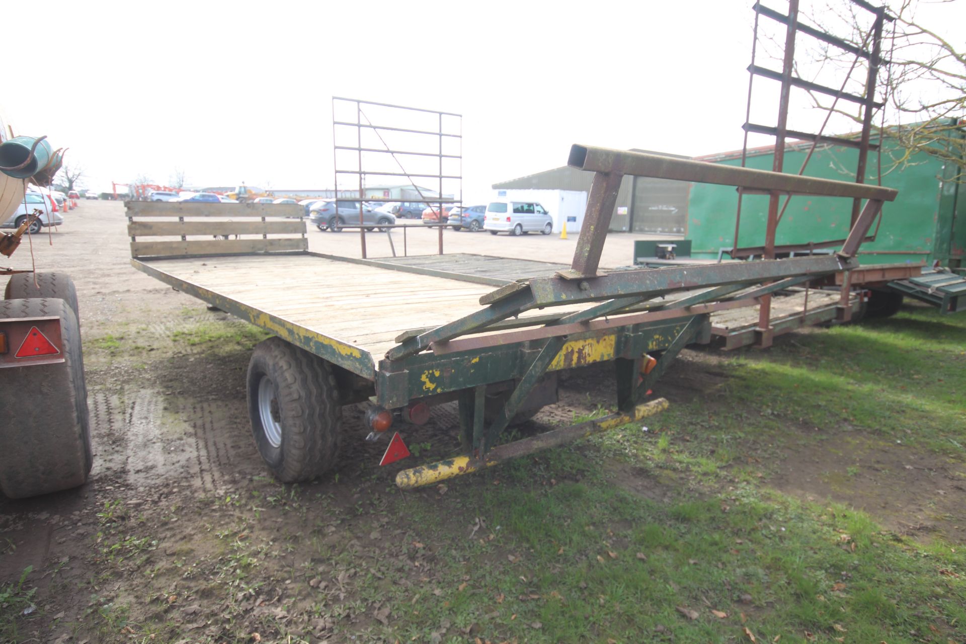 20ft single axle bale trailer. V - Image 4 of 20