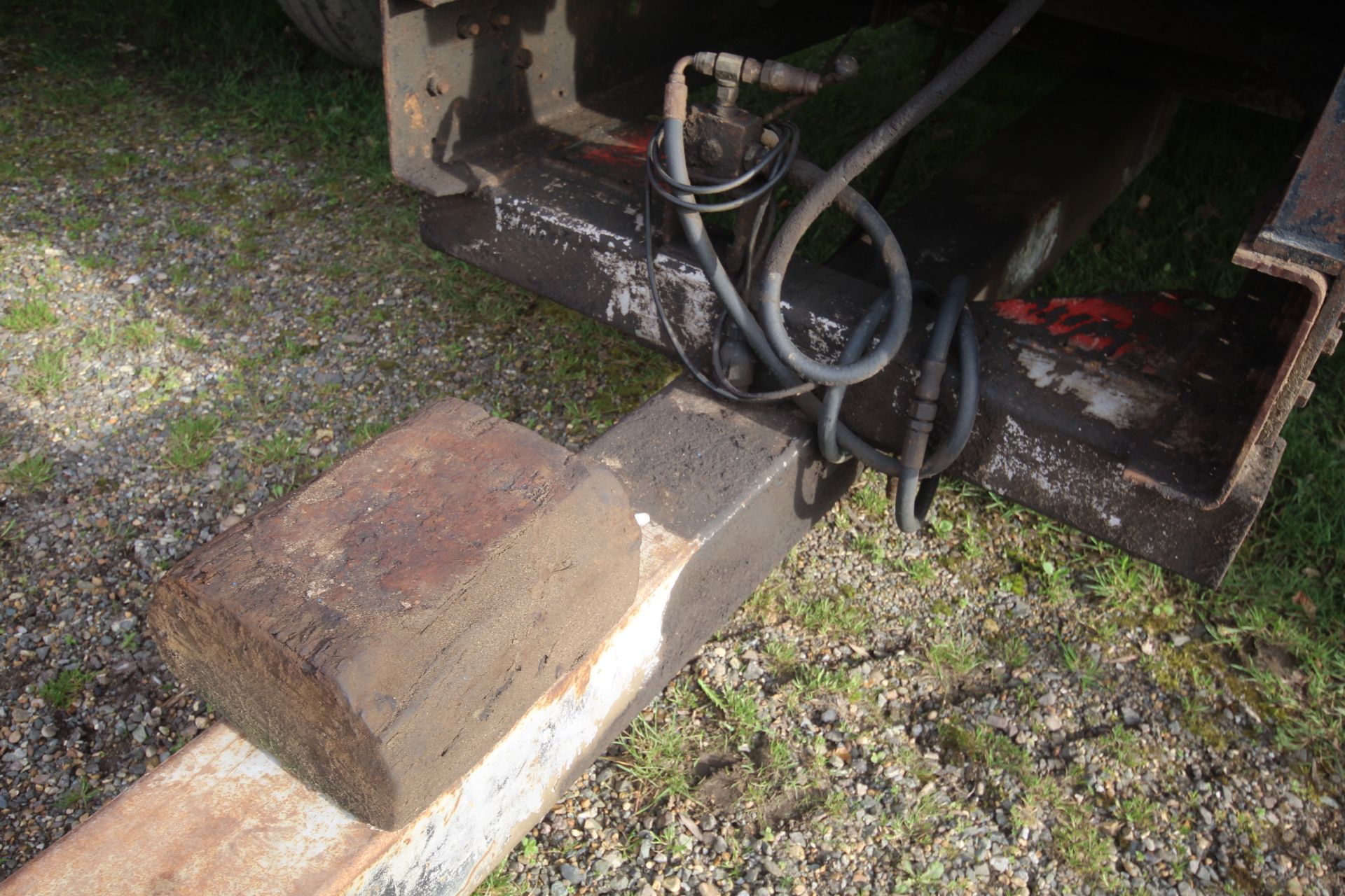 10T single axle lorry conversion wooden sided tipping trailer. - Image 6 of 25