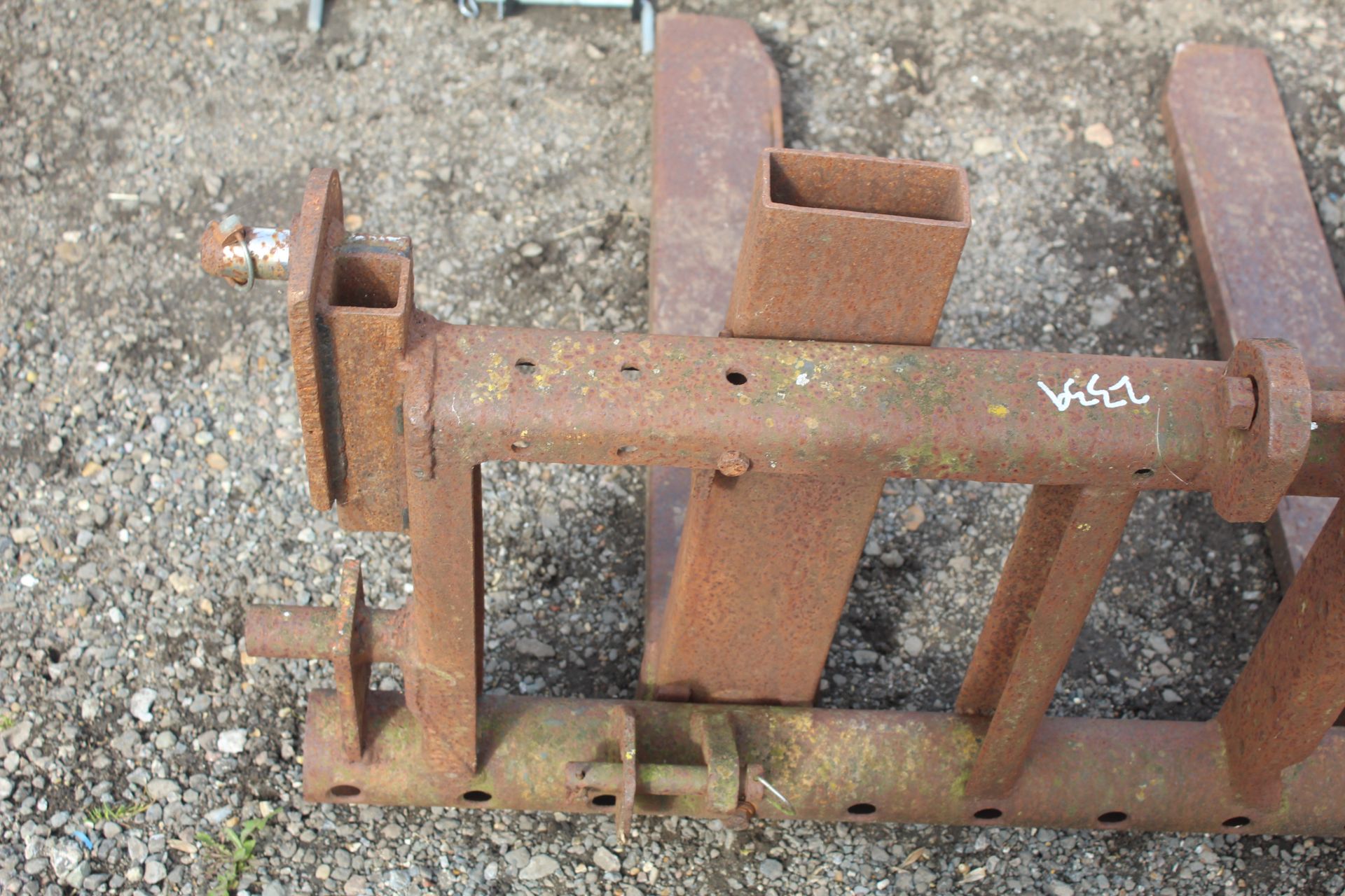 Pallet tines for Massey Ferguson 80 loader. - Image 6 of 7