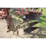 Ransomes TS82 2F reversible plough. V