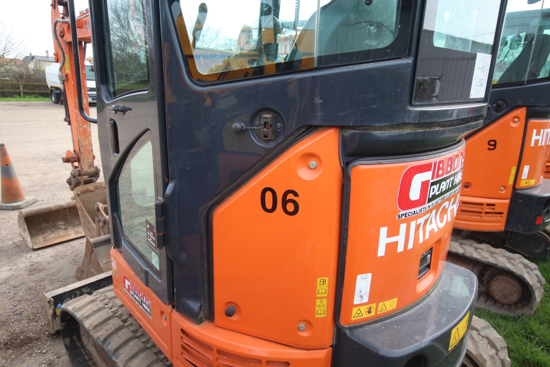 Hitachi Z-Axis 26U-5A CR 2.6T rubber track excavator. 2017. 2,722 hours. Serial number HCM - Image 25 of 58