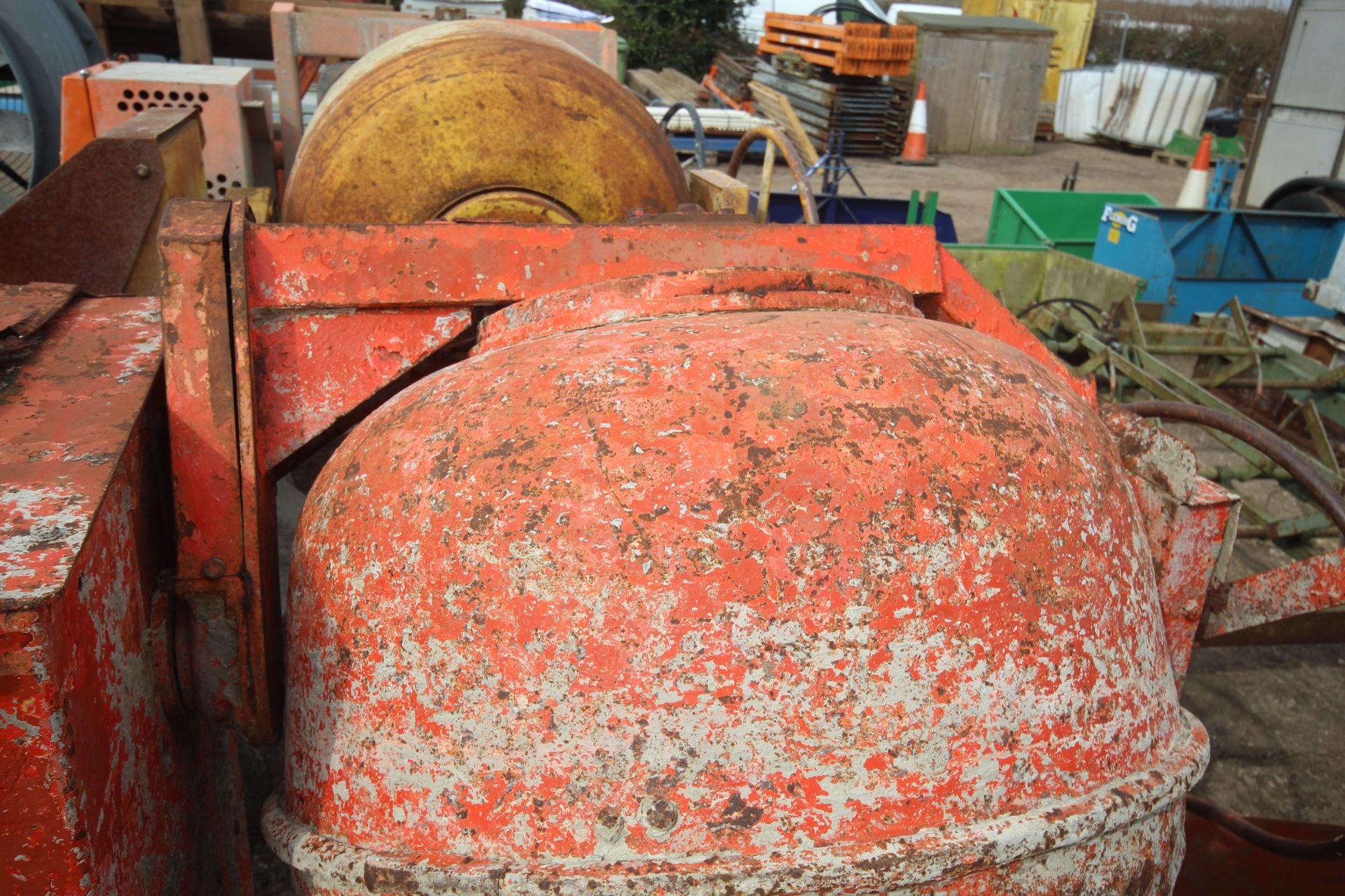 Large diesel site cement mixer. - Image 8 of 14