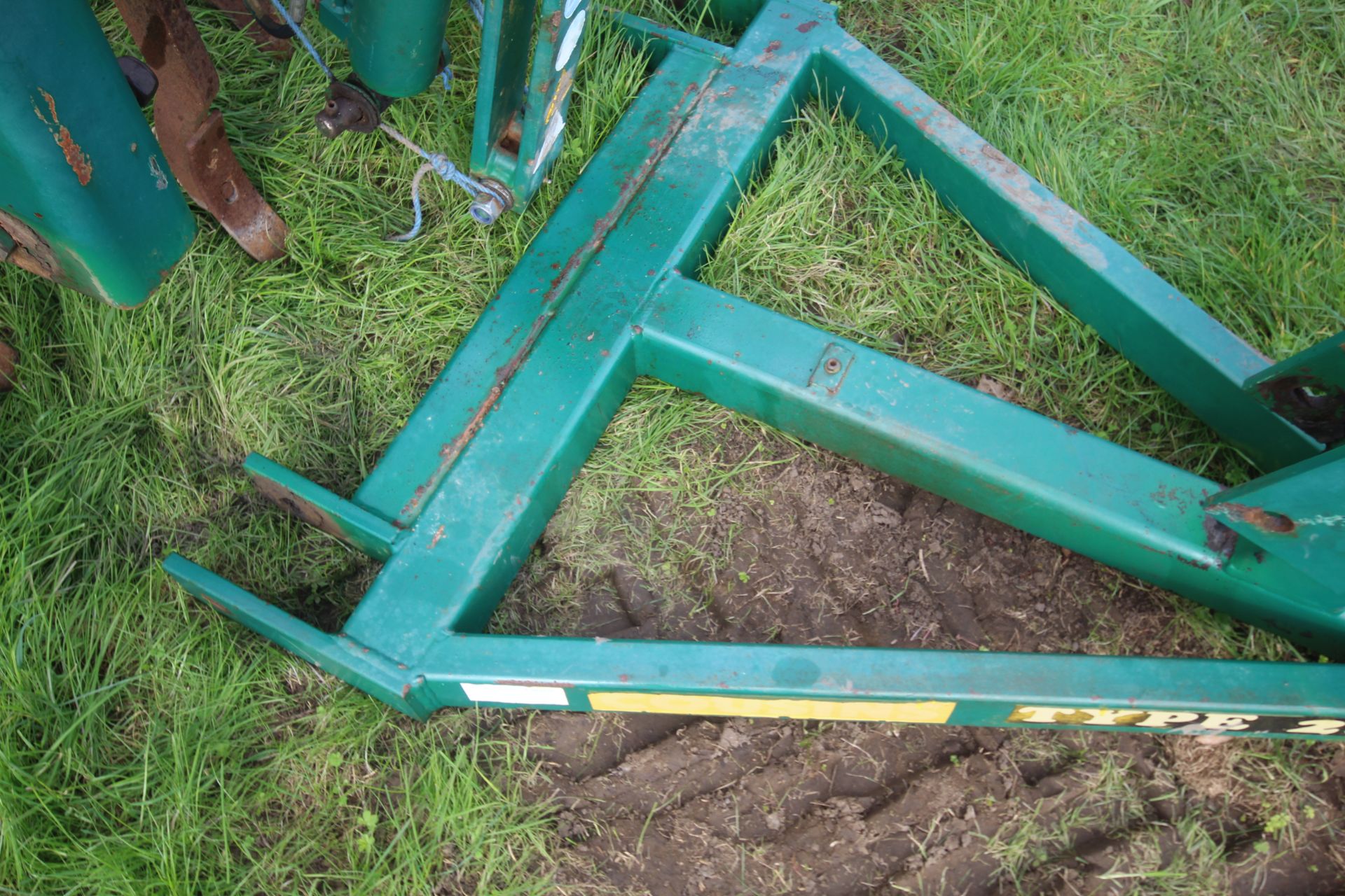 Cousins Type 28 3.4m trailed double press. With DD style rings and leading tines. From a local - Image 6 of 31
