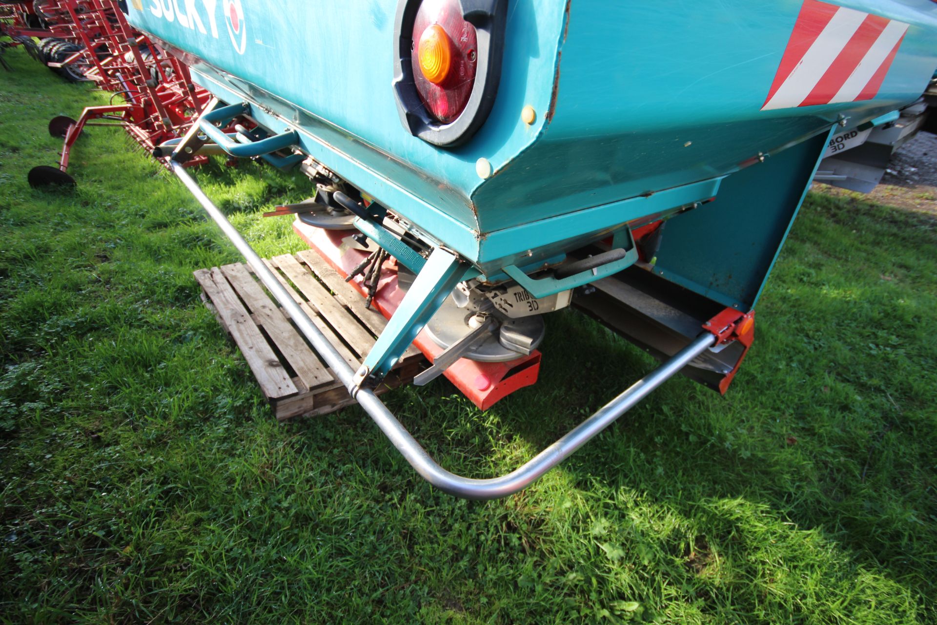 Sulky X44 24m twin disc fertiliser spreader. With SlukyVision control box (tested 15/09/2023) and - Image 4 of 16