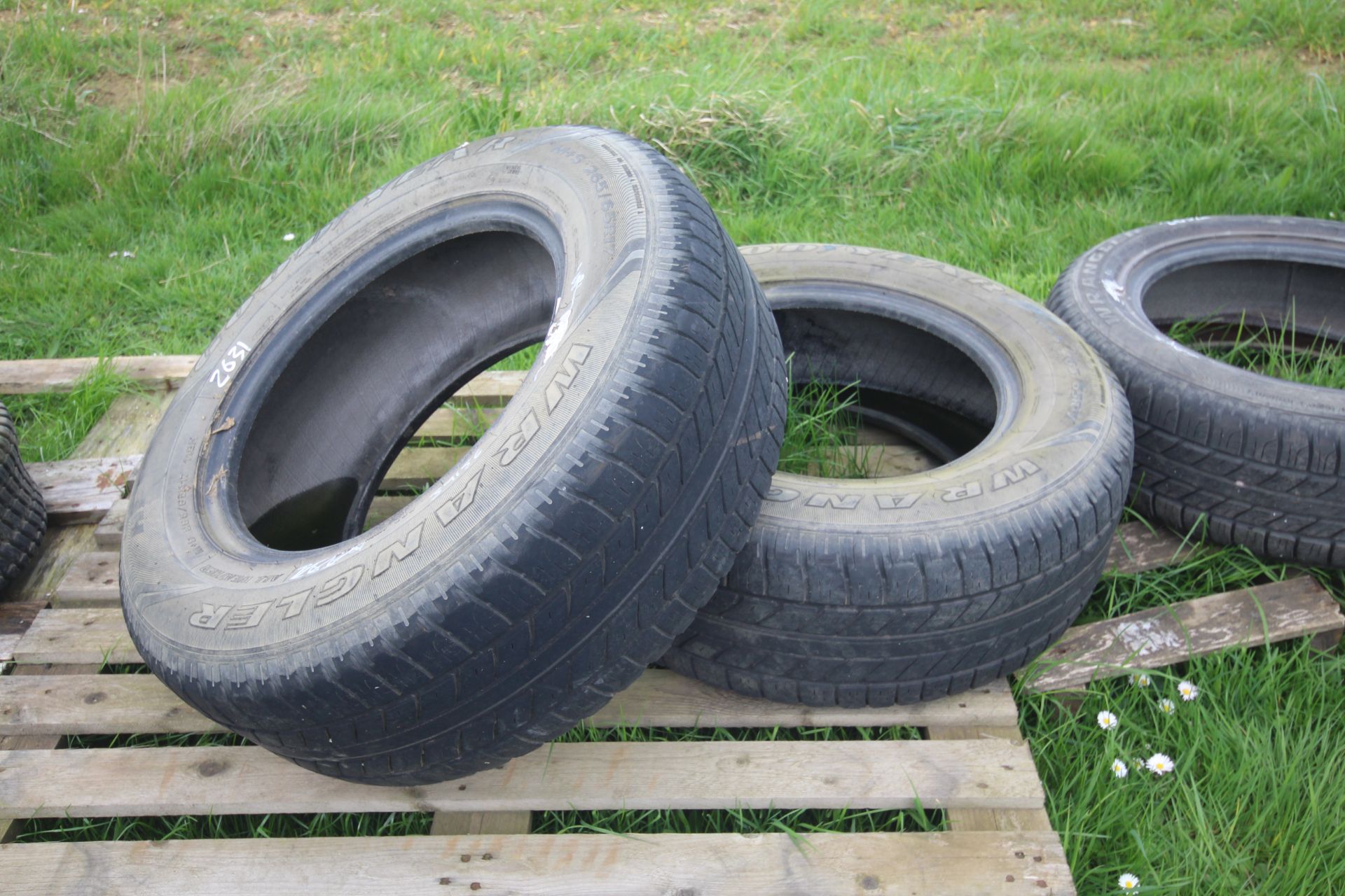 2x 265/65R17 Ford Ranger tyres.
