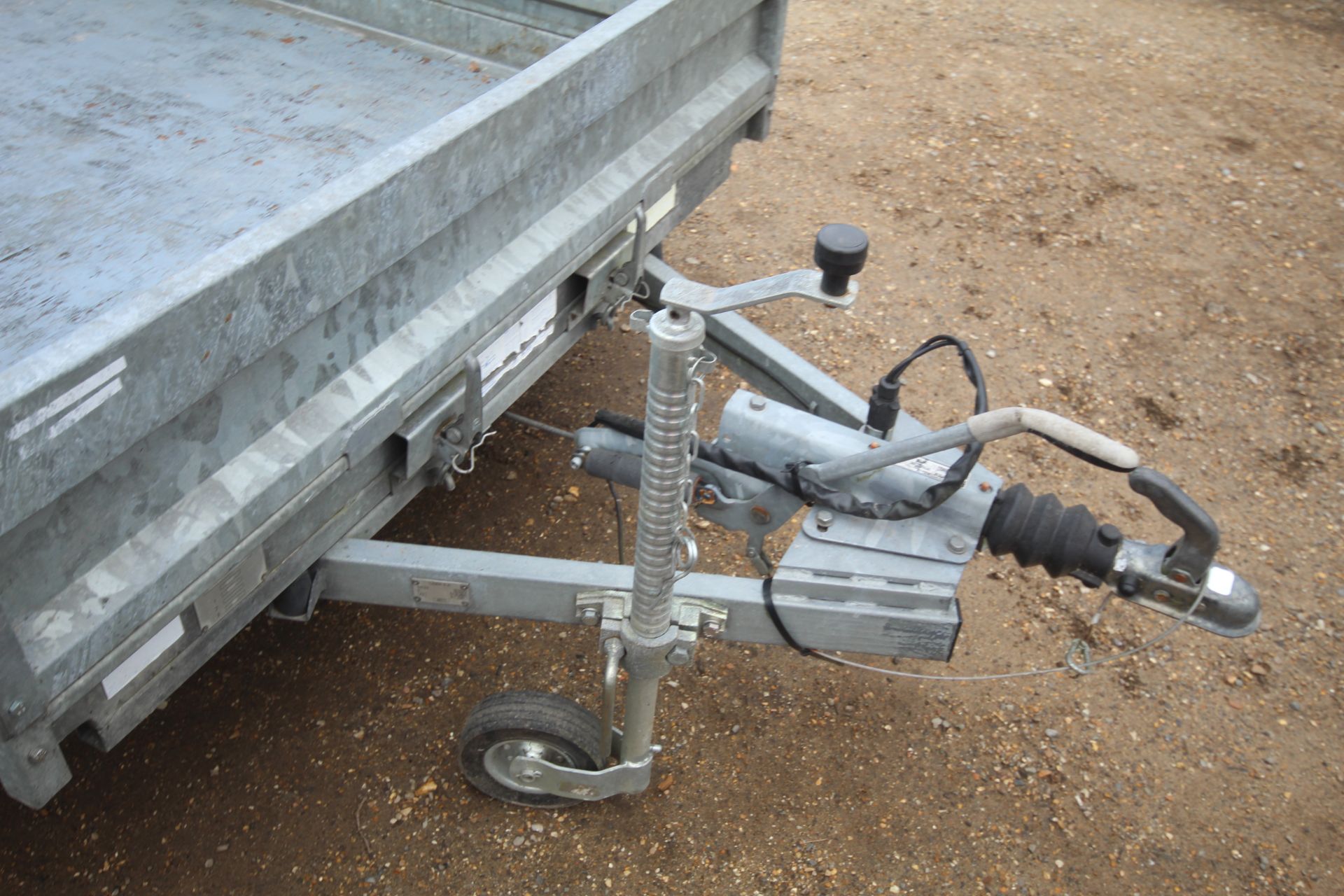 Lider 1T 10ft x 5ft 6in single axle tilt bed trailer. With brakes, bolt on sides, recent new tyres - Image 30 of 30