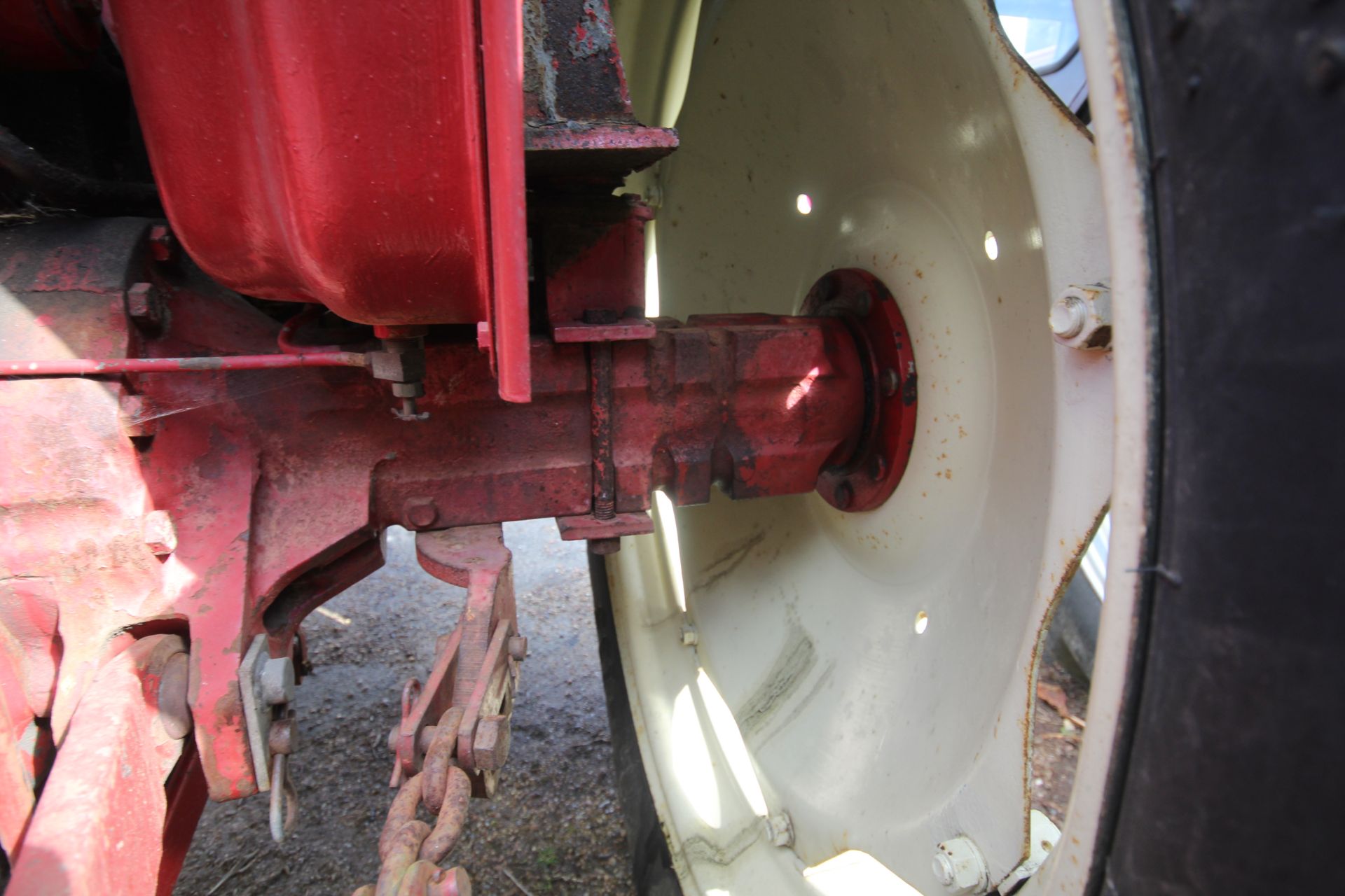 International Hydro 84 2WD tractor. Registration RGV 594W. Date of first registration 19/03/1981. - Image 23 of 62