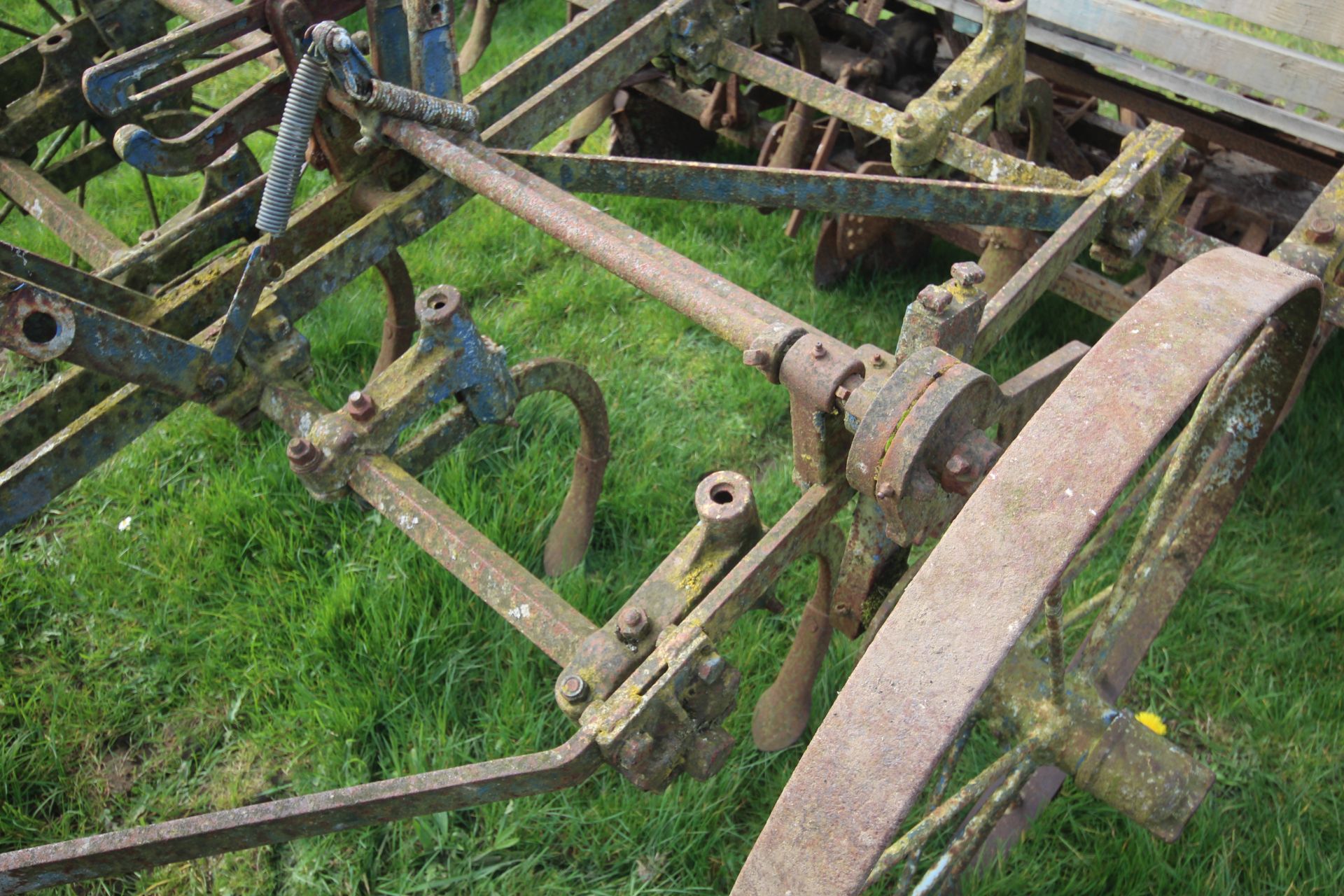 Ransomes 9 tine trailed cultivator. V - Image 4 of 15