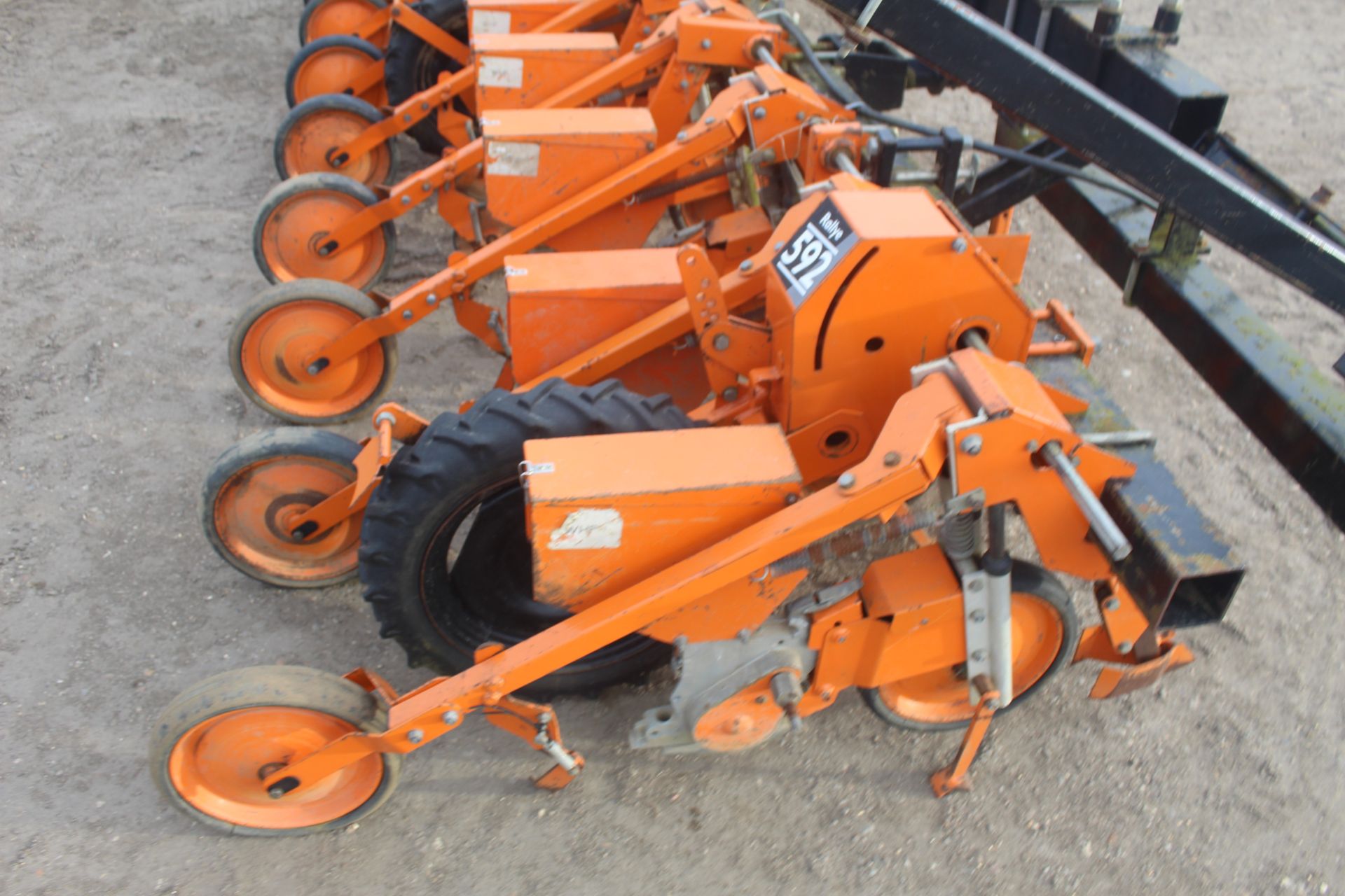 Stanhay Rallye 592 hdraulic folding 12 row beet drill. With bout markers. For spares or repair. V - Bild 22 aus 26