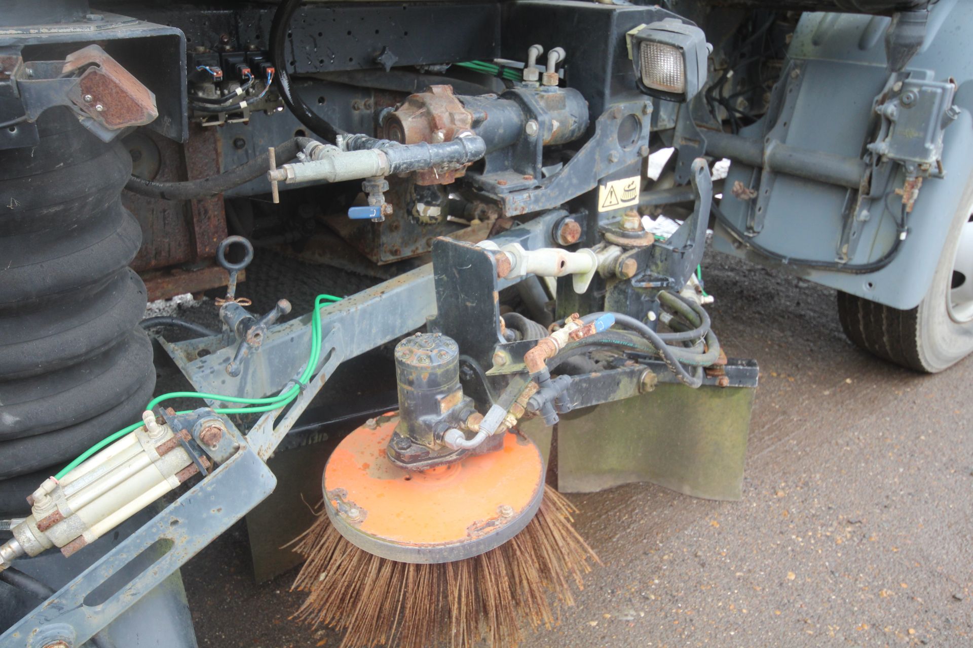 Leyland DAF FA LF45.160 7.5T LHD 4x2 sweeper. Registration CN60 CAV. Date of first registration 12/ - Image 40 of 70