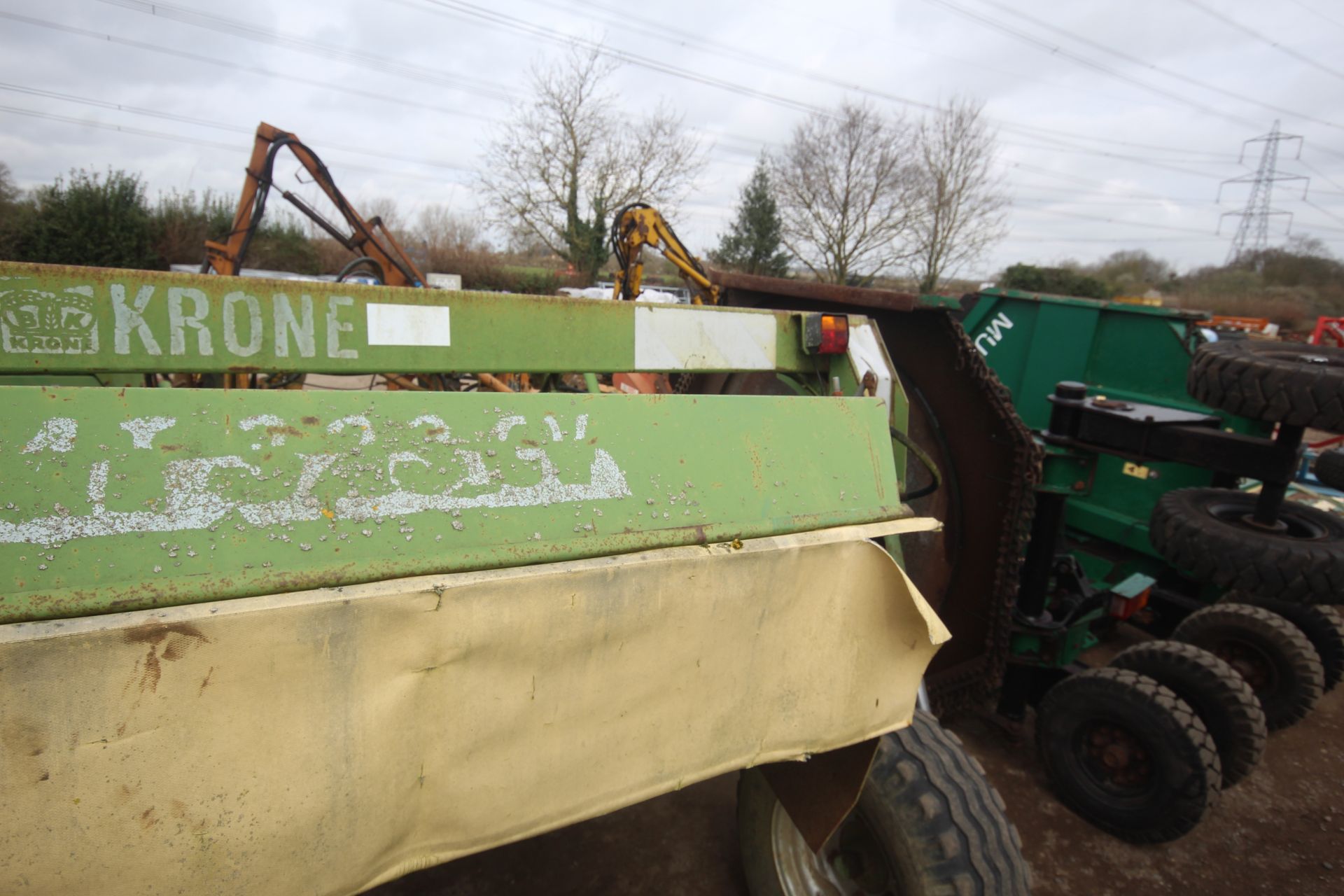 Krone 10ft trailed disc mower (no conditioner, removed). Model AM323CV. Serial number 379033. V - Image 14 of 18