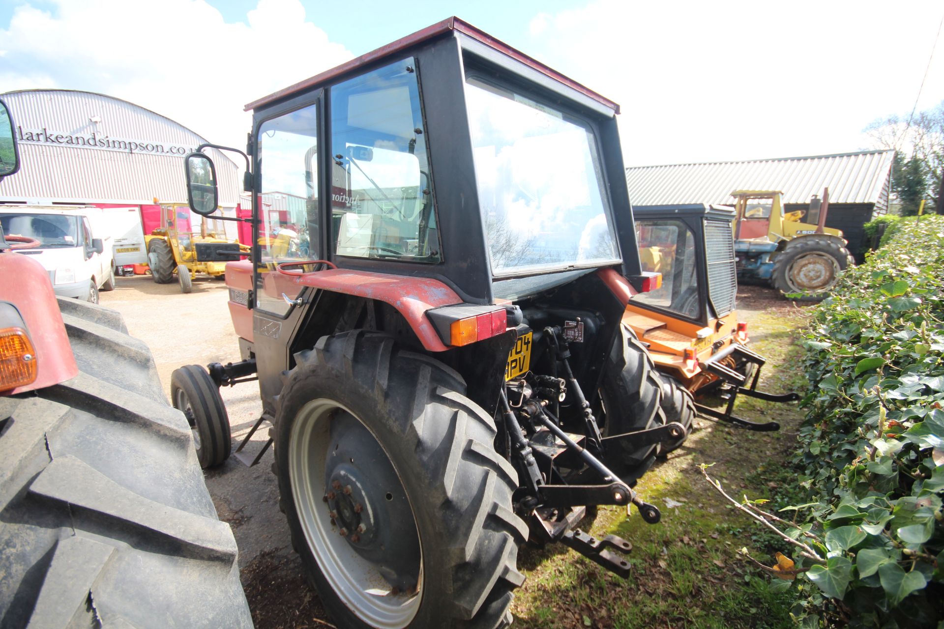 Case International 485 2WD tractor. Registration D404 APV. Date of first registration 27/10/1986. - Image 3 of 57