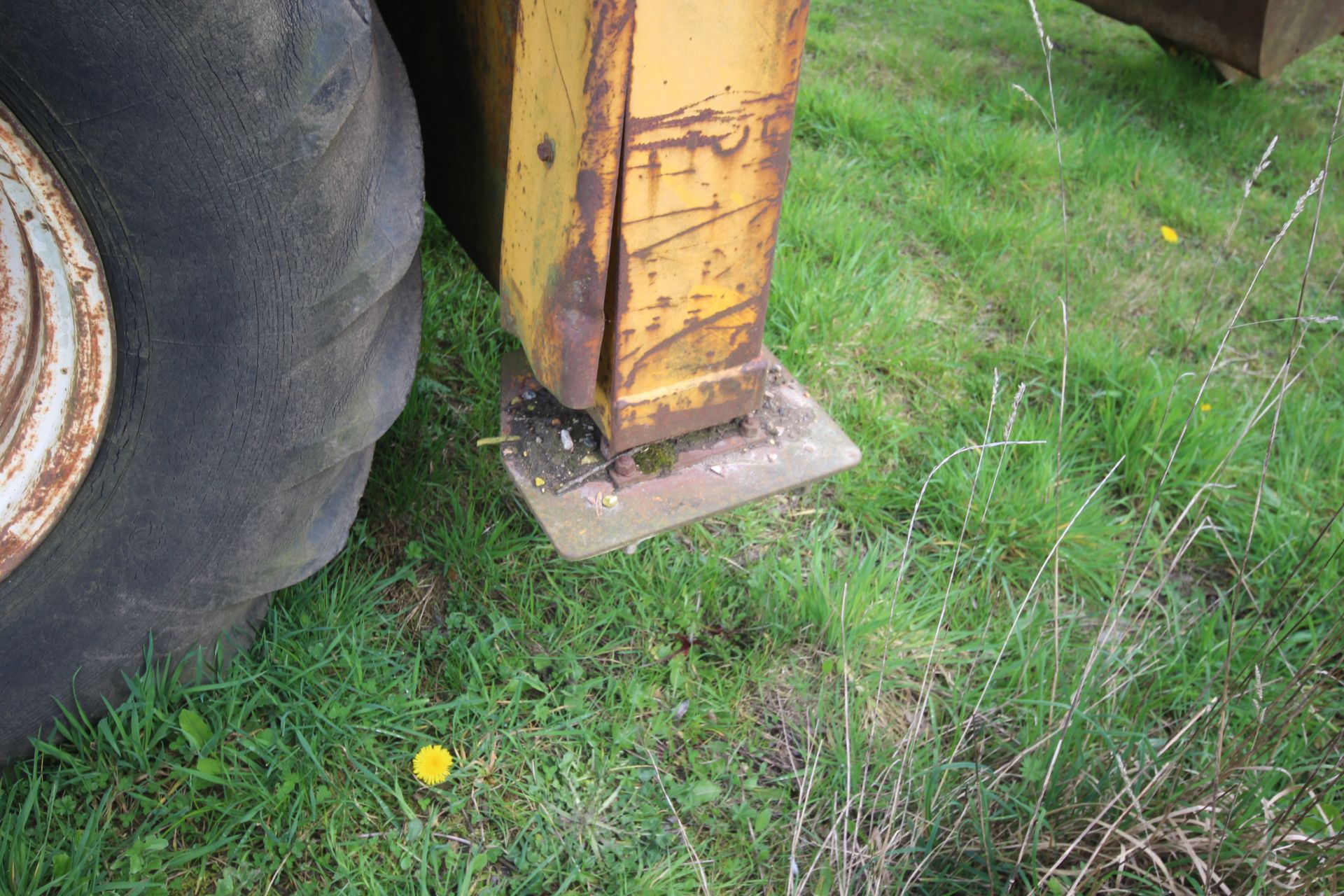 International Harvester 260A 2WD backhoe loader. Registration CWJ 891T (no paperwork). Date of first - Bild 70 aus 104