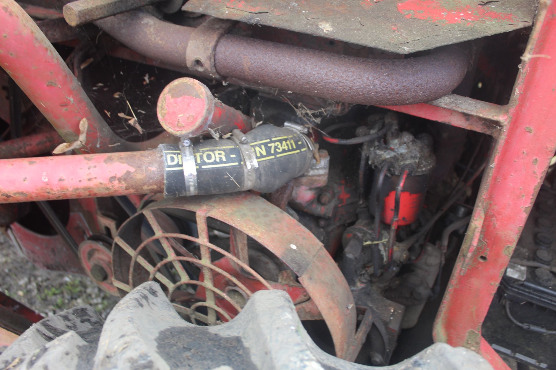 Massey Ferguson 788 8ft cut combine. Registration EBJ 851C (no paperwork). 12.4/11-28 front wheels - Image 48 of 53