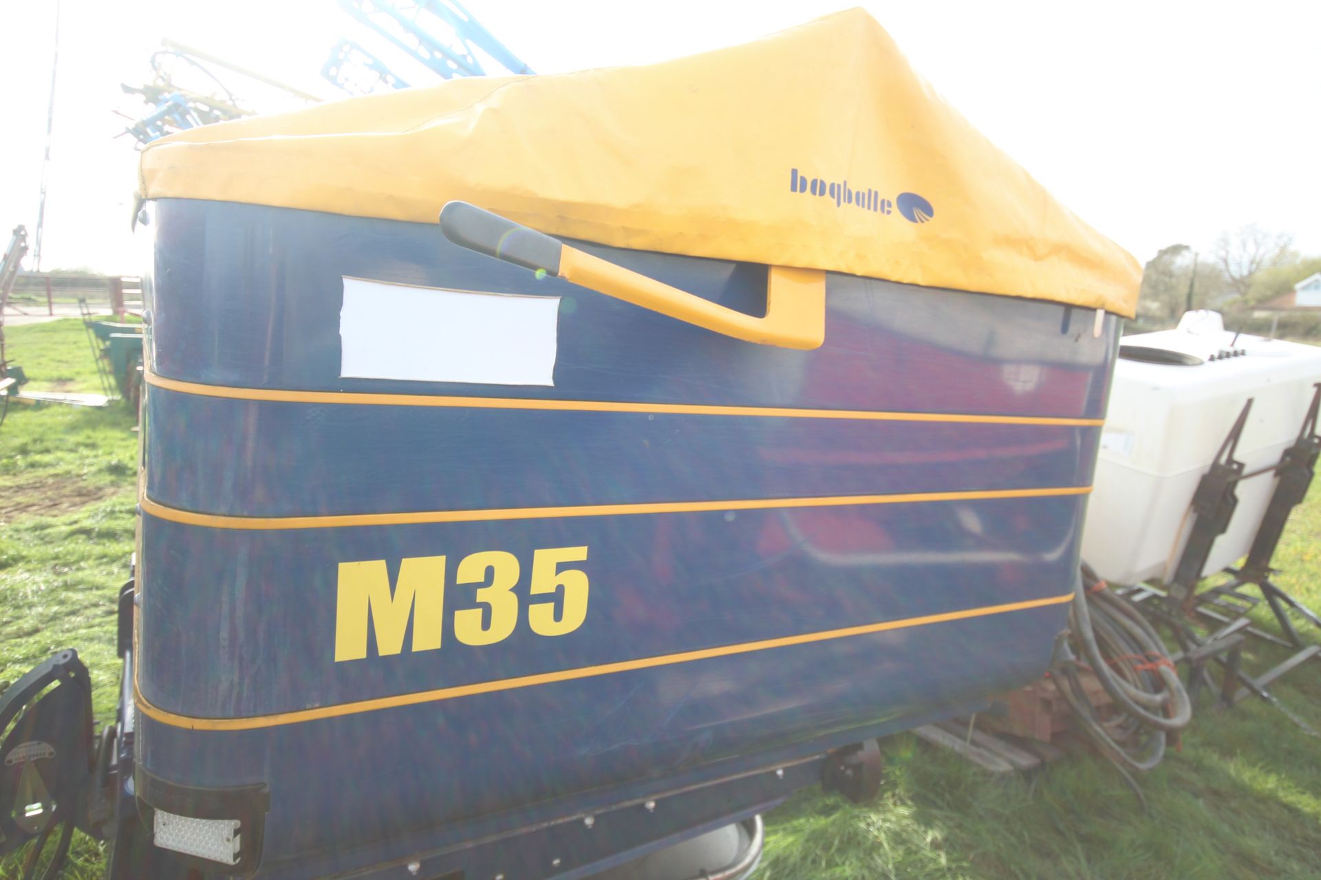 Bogballe M35W1 24m twin disc fertiliser spreader. 2019. Serial number 316. With weight cells and - Image 5 of 22
