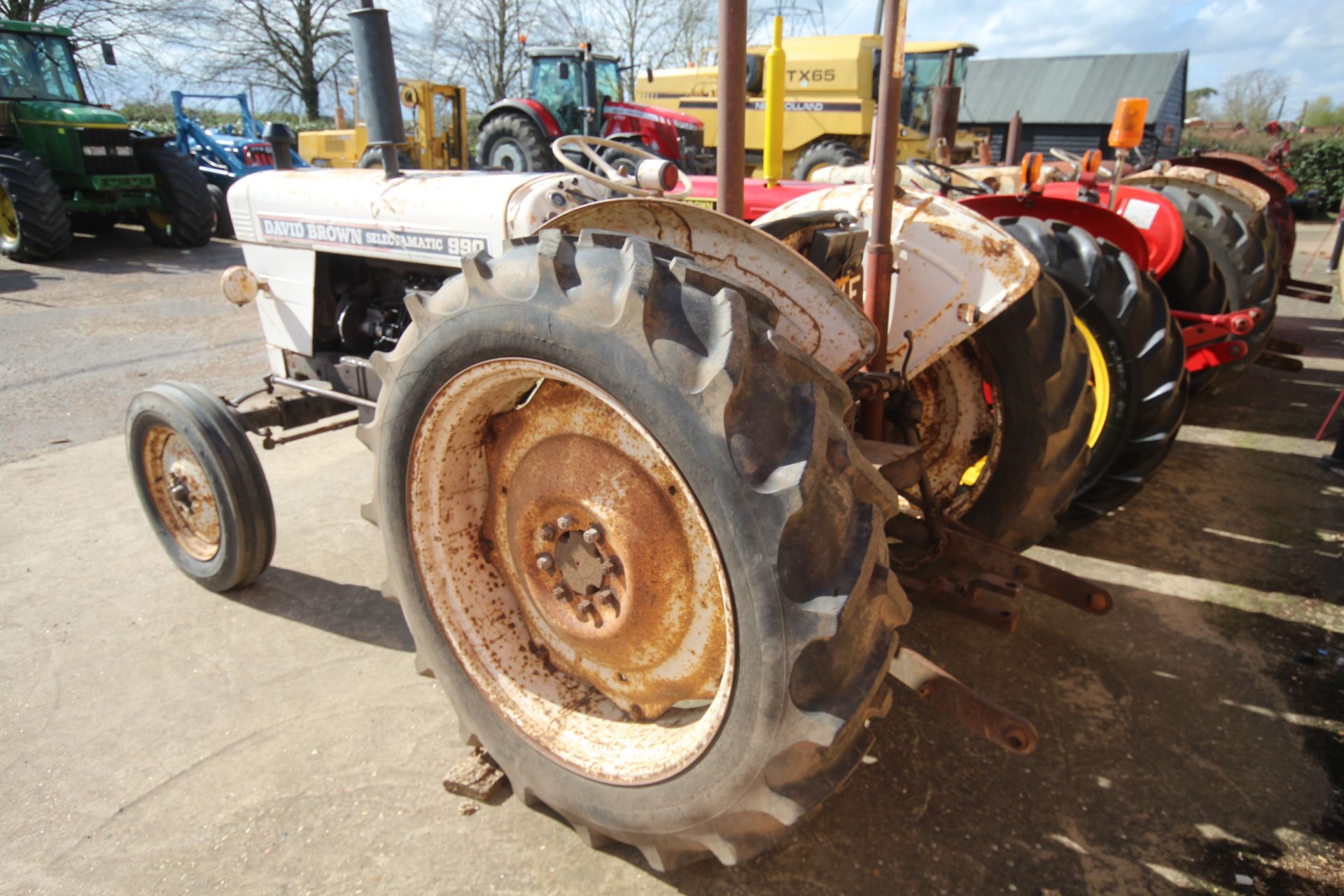 David Brown 990 Selectamatic 2WD tractor. Registration TVF 118G. Date of first registration 10/04/ - Image 4 of 50