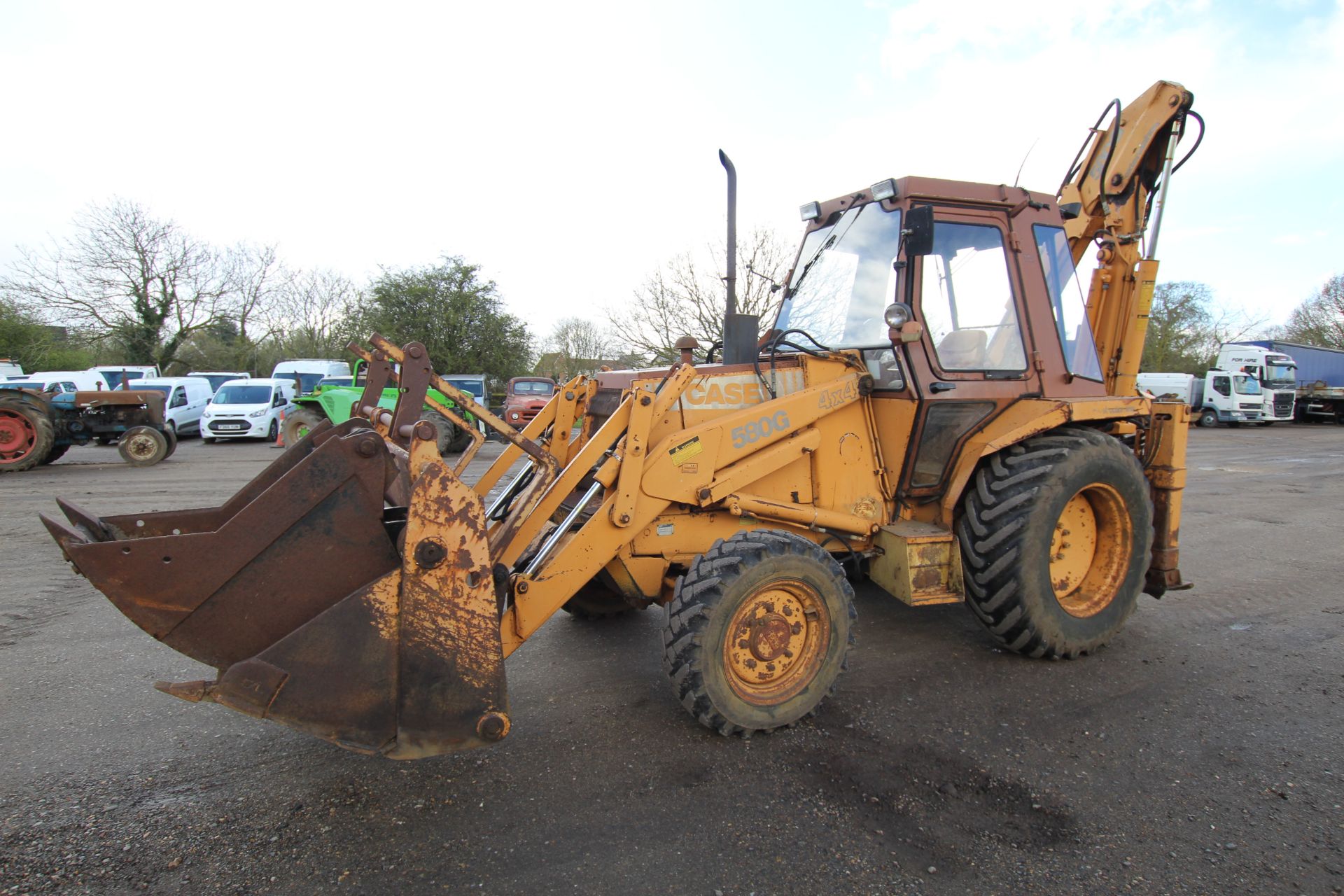 Case 580G Construction King 4WD backhoe loader. Registration D187 KKL. Date of first registration