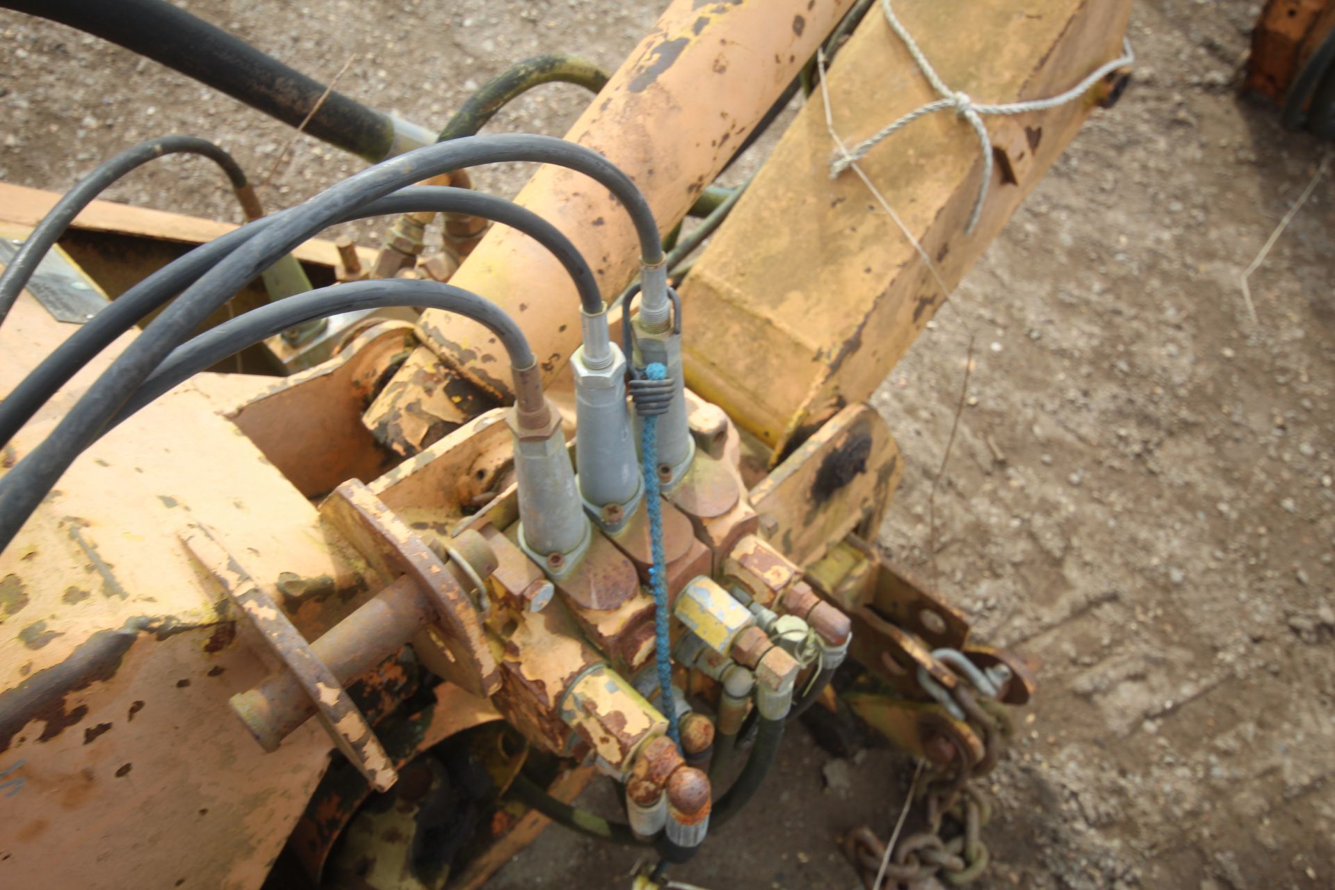 Bomford B468 linkage mounted hedge cutter. V - Image 4 of 13