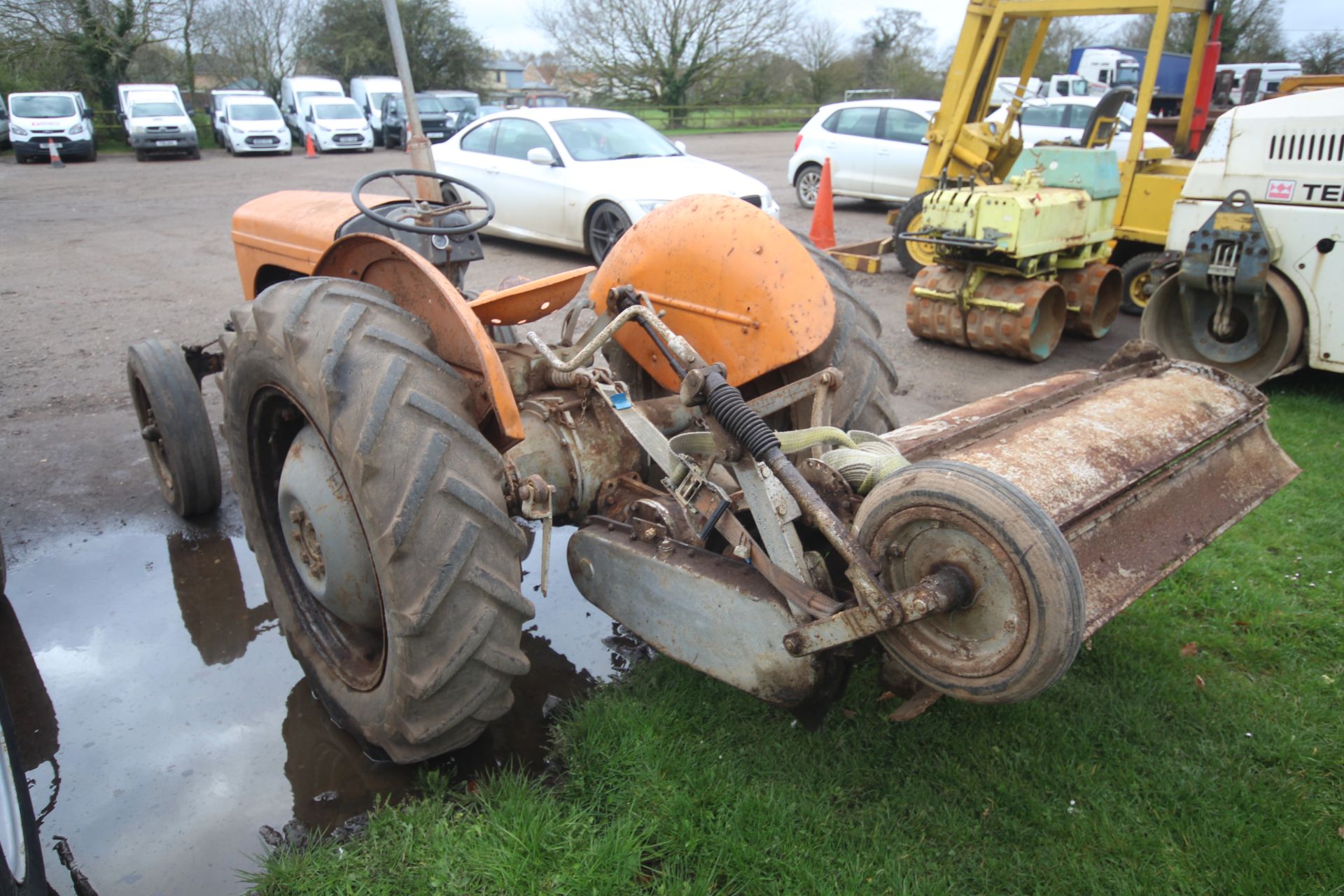 Ferguson TEA 20 Petrol/ TVO 2WD tractor. Registration MVF 85 (buff log book). 1951. Fitted with - Bild 4 aus 26