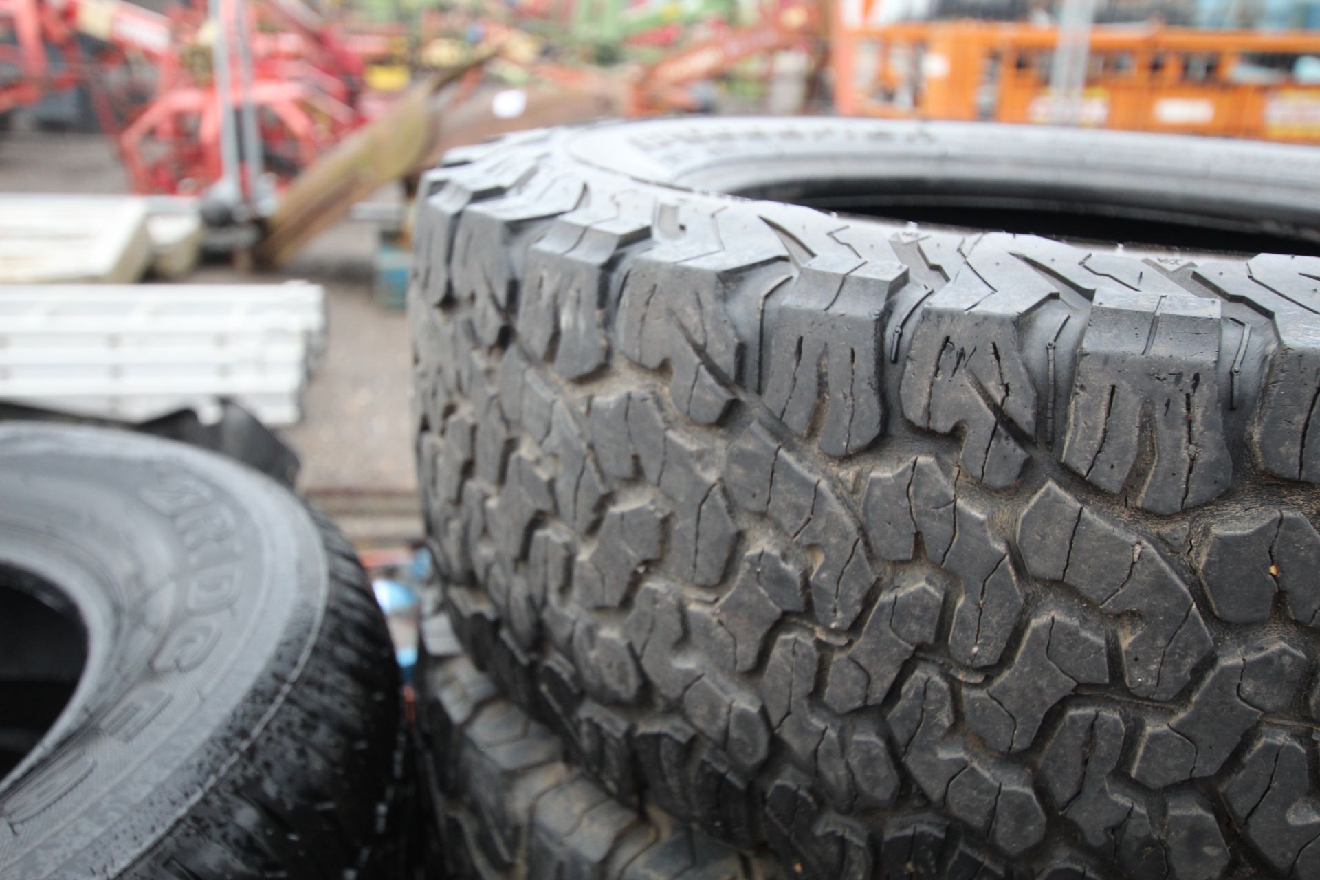 4x 265/65R17  120/117S BF Goodrich A/T tyres part worn. V - Image 3 of 6