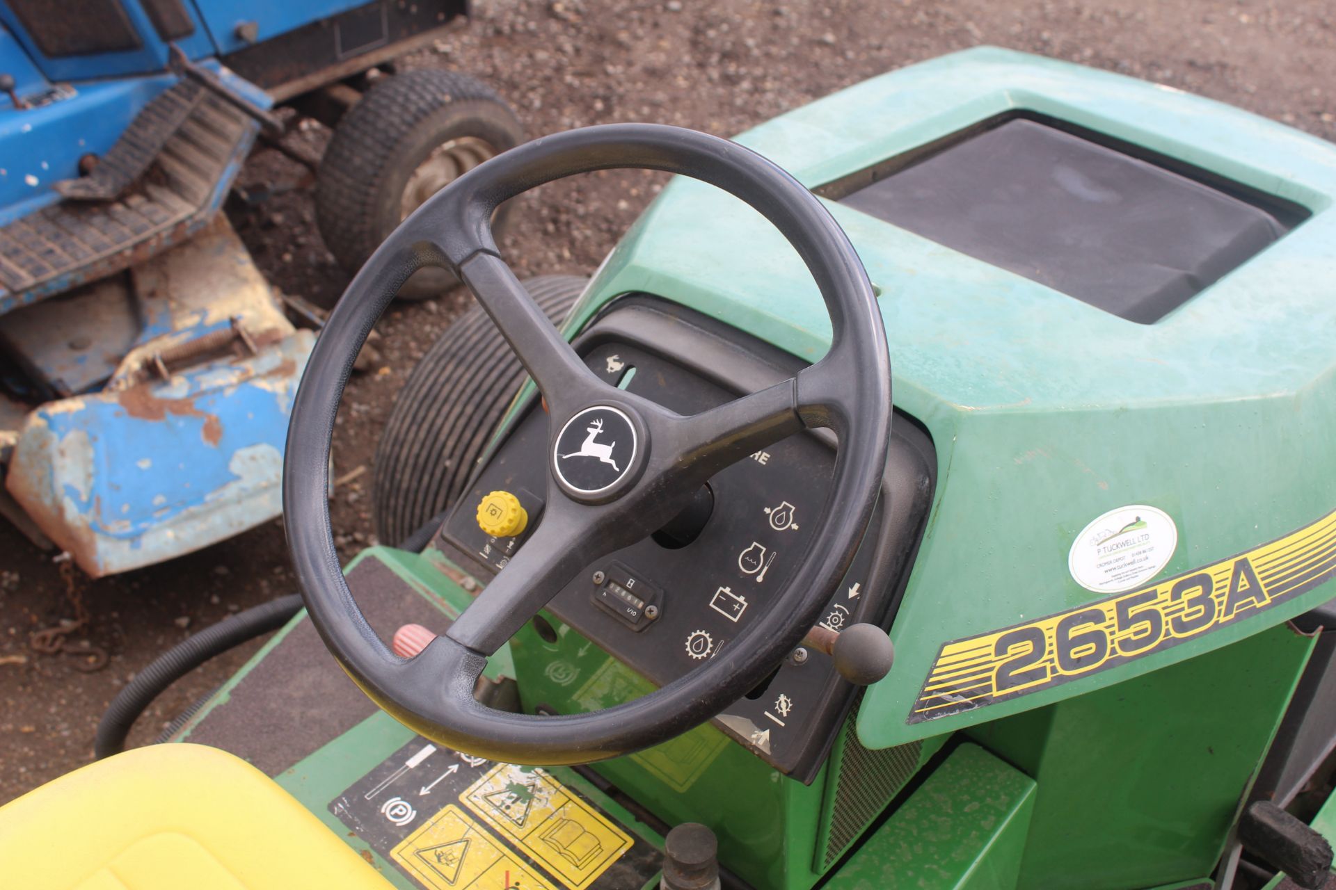 John Deere 2653A hydrostatic diesel triple gang fine-cut ride-on mower. Key held. V - Image 17 of 25