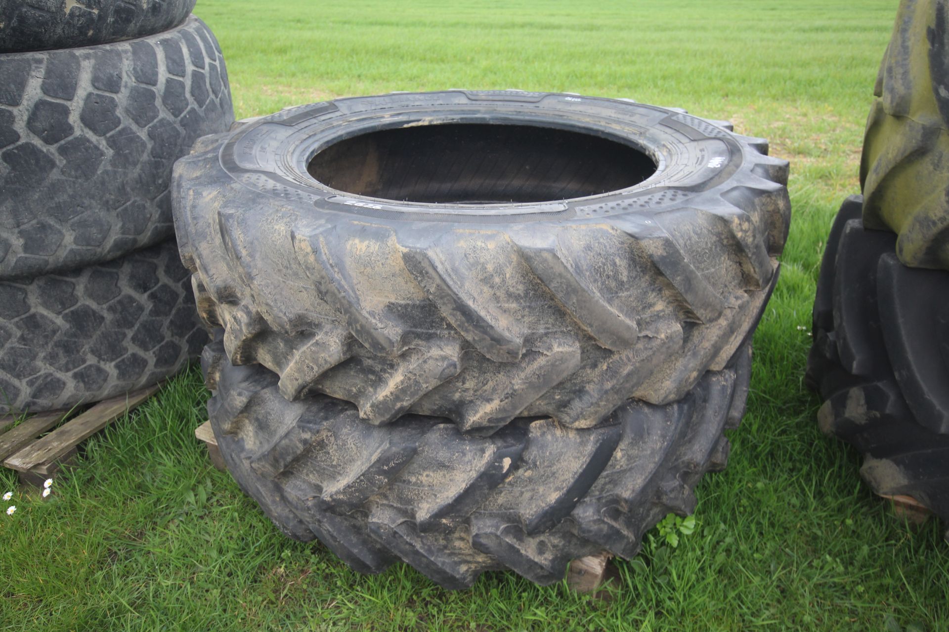 Pair of 380/85R34 tyres. V