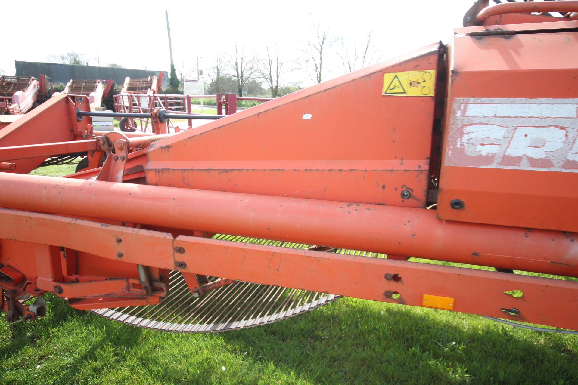 Grimme DL1700 Variant carrot/ onion harvester. With star cleaners. Control Box held. V - Image 36 of 61