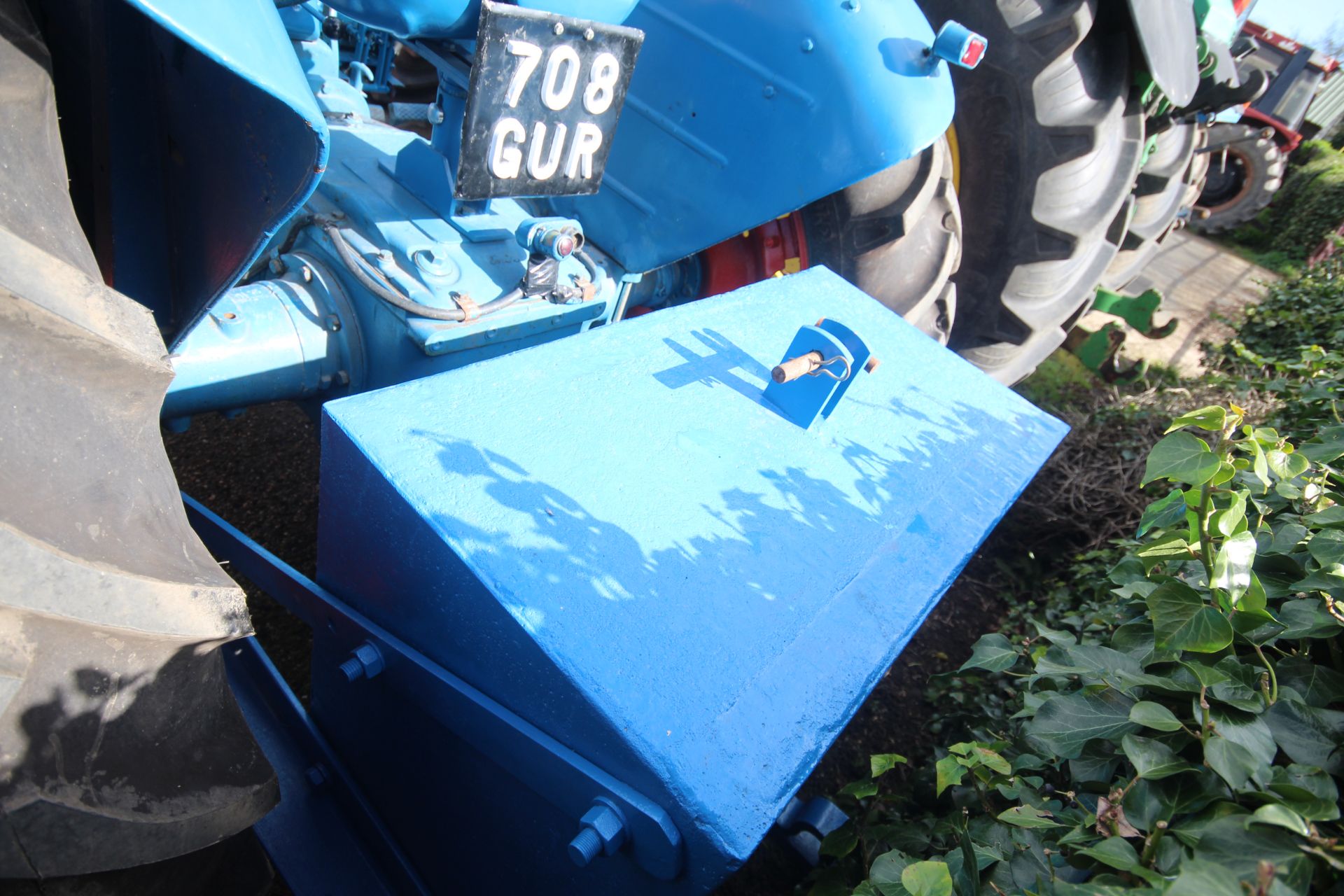 Fordson Power Major 2WD tractor. Registration 708 GUR (no paperwork). 12.4-36 rear wheels and - Image 22 of 54