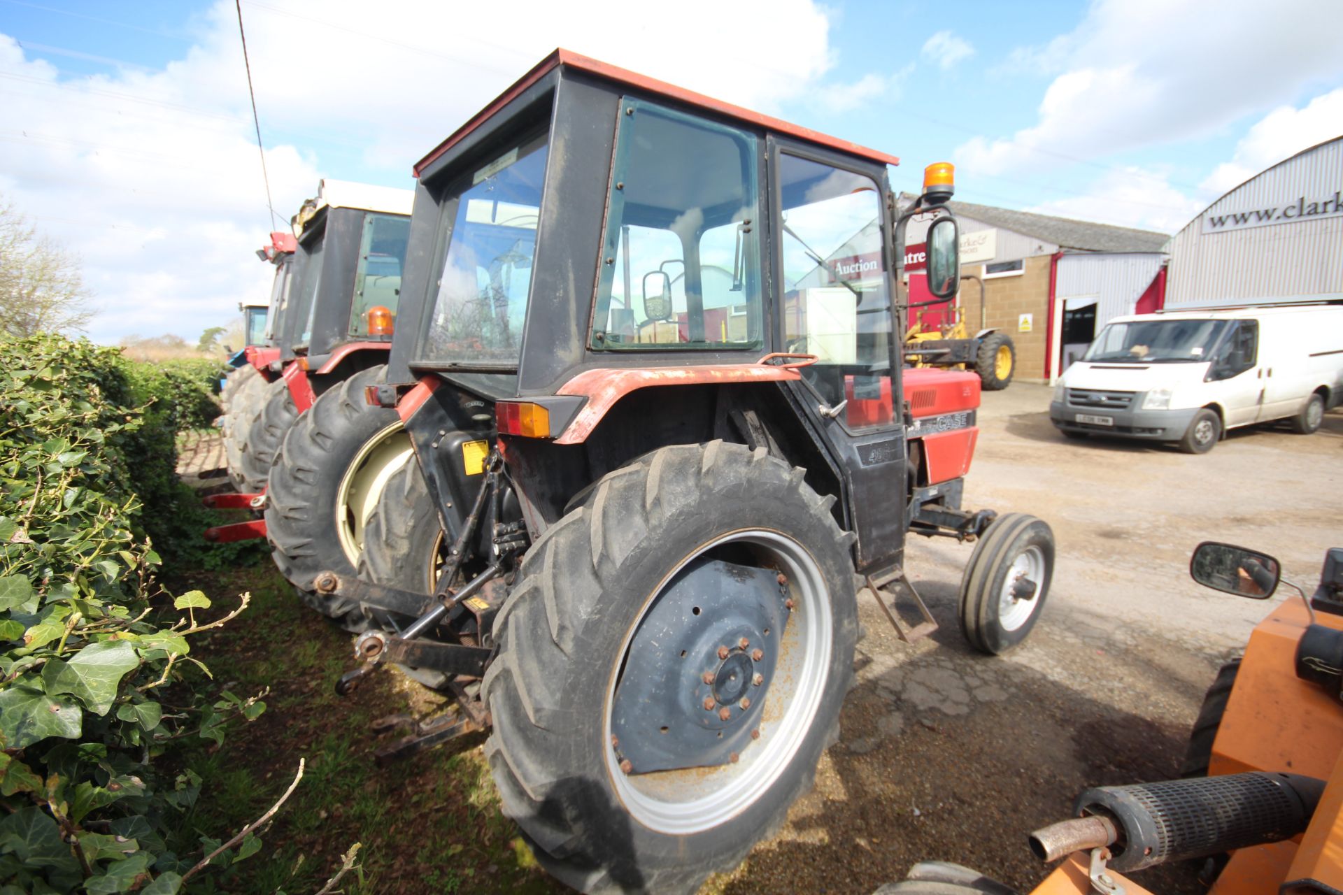 Case International 485 2WD tractor. Registration D404 APV. Date of first registration 27/10/1986. - Image 2 of 57