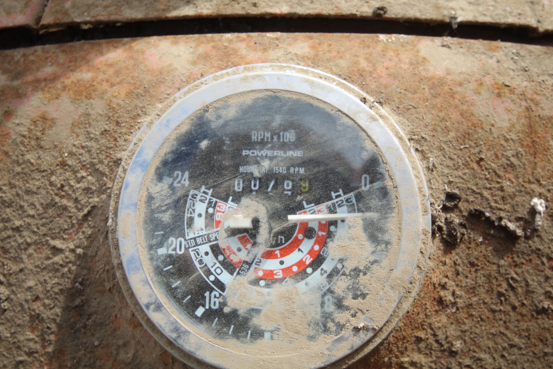 Massey Ferguson 35 23C 4cyl diesel 2WD tractor. Registration 260 ABJ. Date of first registration - Image 33 of 35