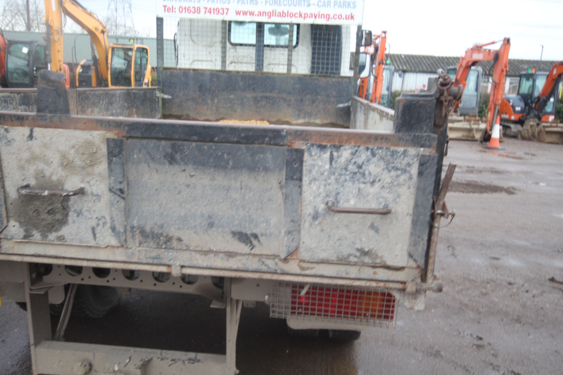 Leyland DAF FL45-150 7.5T manual 4x2 drop side tipper. Registration DX11 GHZ. Date of first - Image 21 of 53