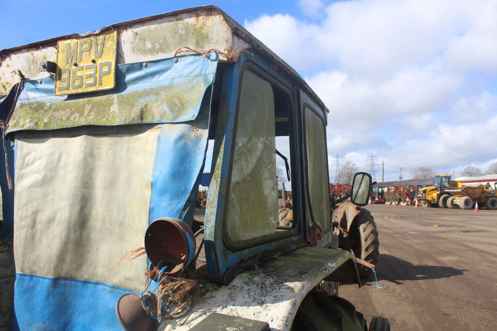 Ford 4600 2WD tractor. Registration MPV 963P. Date of first registration 01/03/1976. Serial number - Image 25 of 42