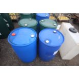 4x 200L plastic drums. V