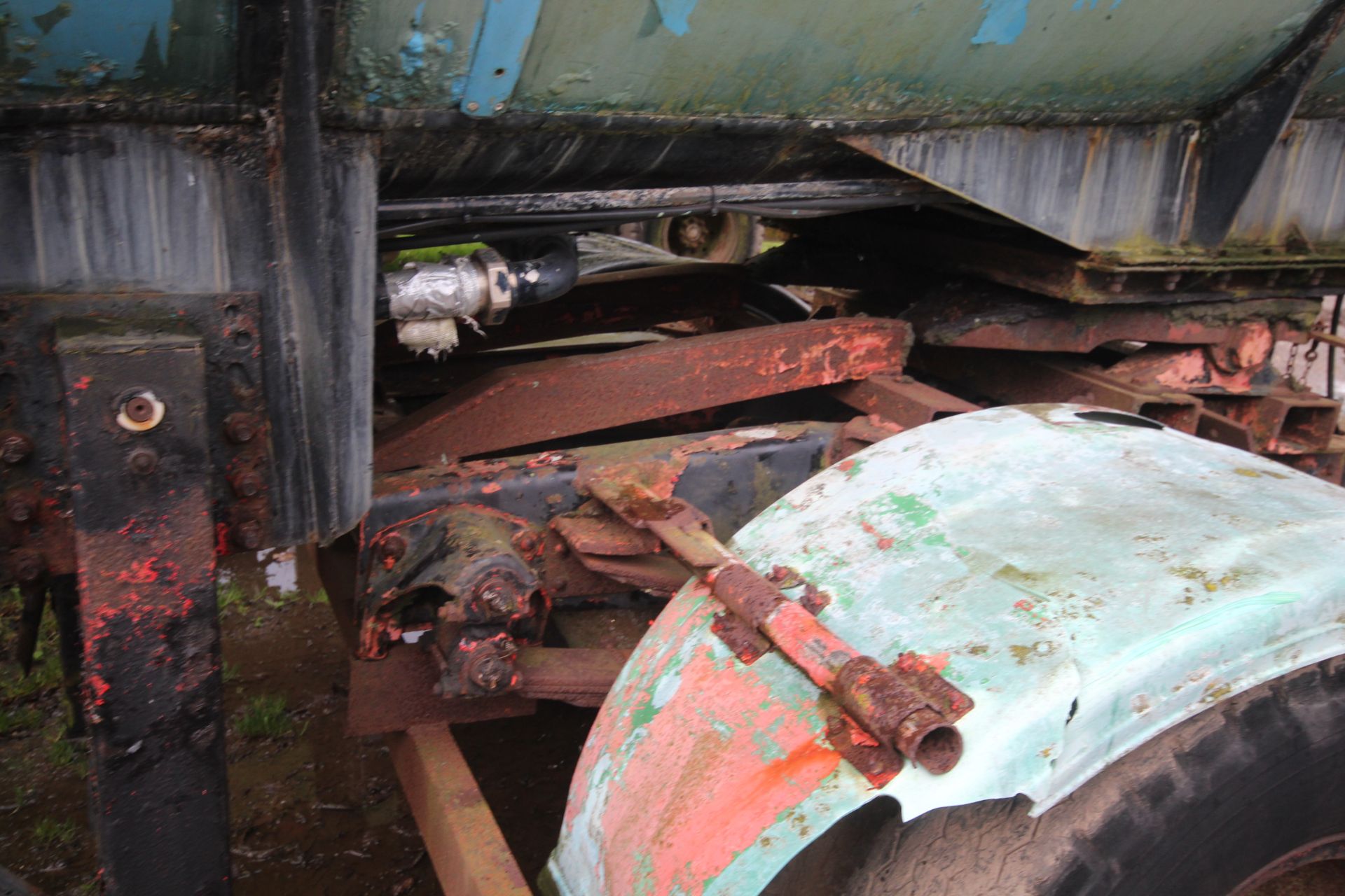 c.16,000L three compartment stainless steel artic bowser. With dolly, chemical locker and Honda - Image 13 of 53