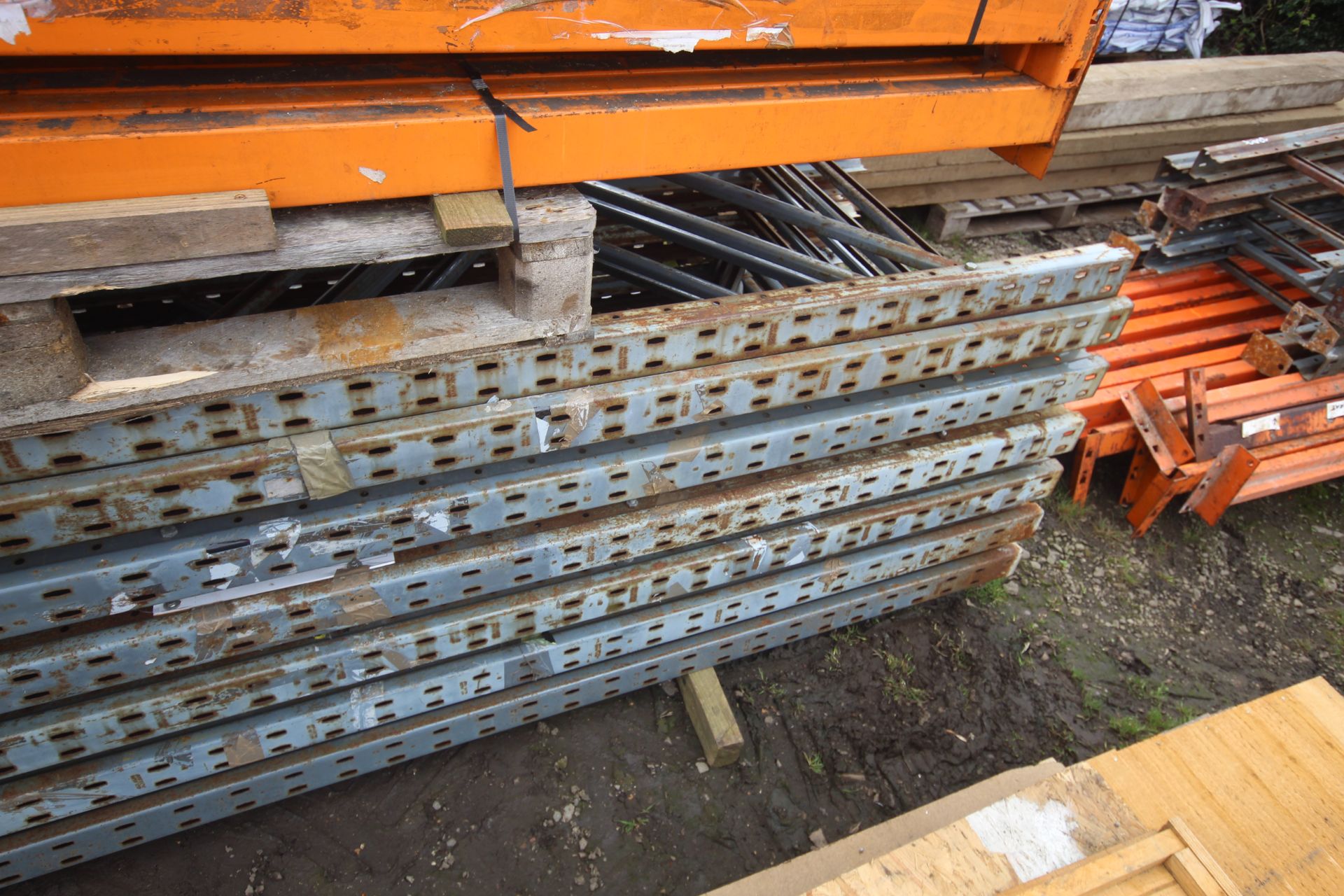 Quantity of pallet racking. 12 uprights and 43 rails. - Image 7 of 9