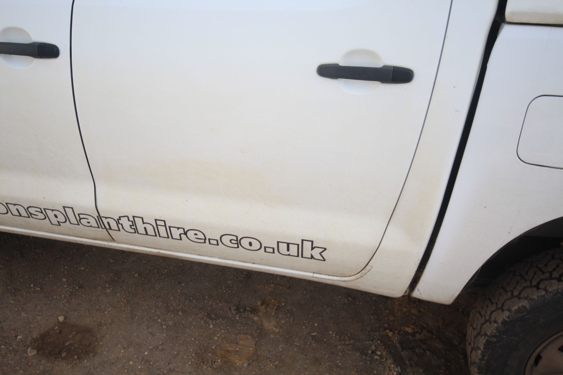 Toyota Hilux 2.5L diesel manual double cab pick-up. Registration FD11 UHA. Date of first - Image 25 of 58