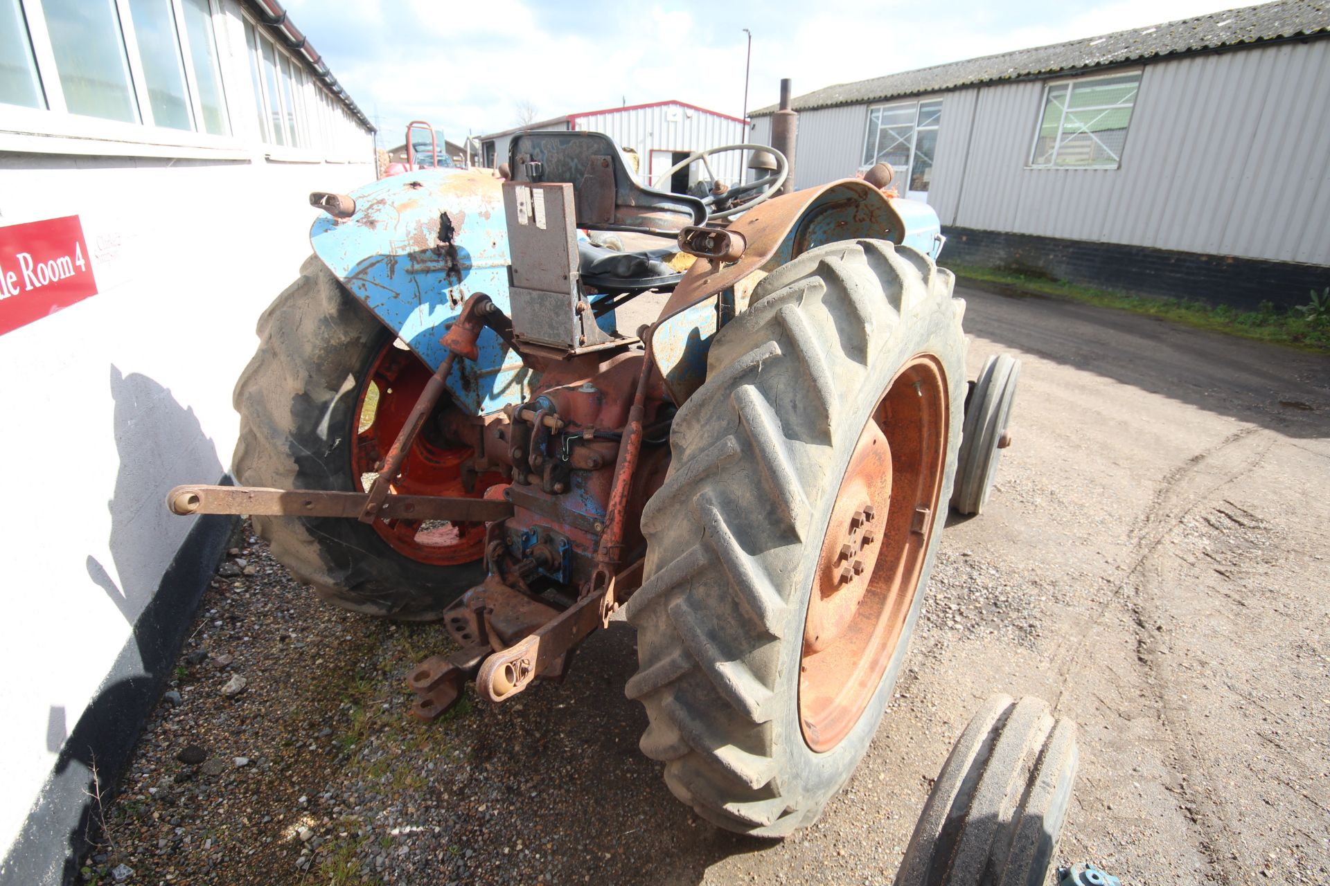 Fordson Super Major 2WD tractor. Key held. - Image 2 of 47