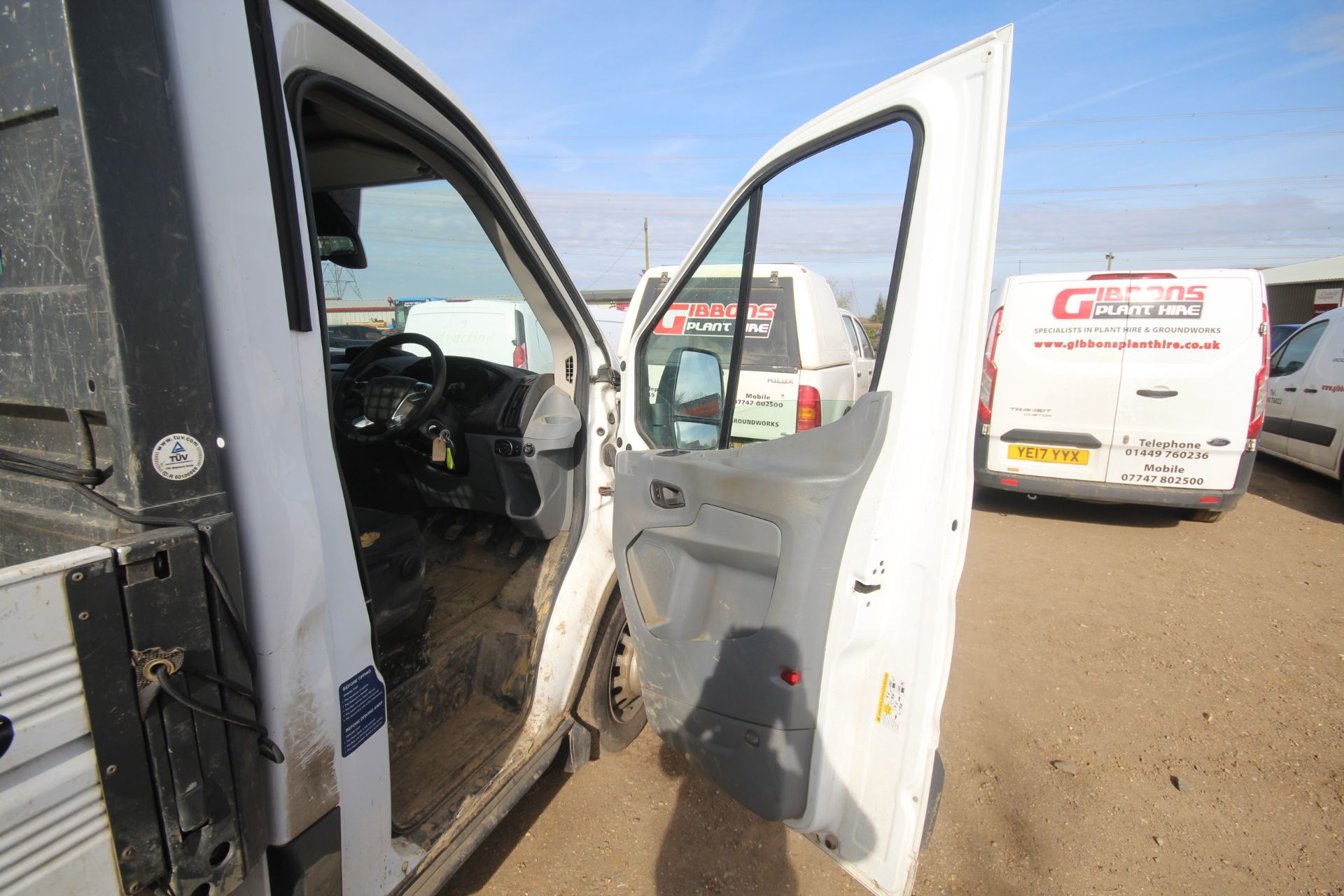 Ford Transit 350 2L diesel manual drop-side tipper. Registration AY18 NSU. Date of first - Image 32 of 64