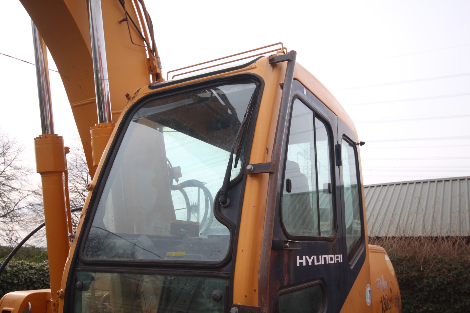 Hyundai Rolex 130 14T LCD-3 steel track excavator. Showing 4,963 hours. 20xx. With two buckets, twin - Image 27 of 70