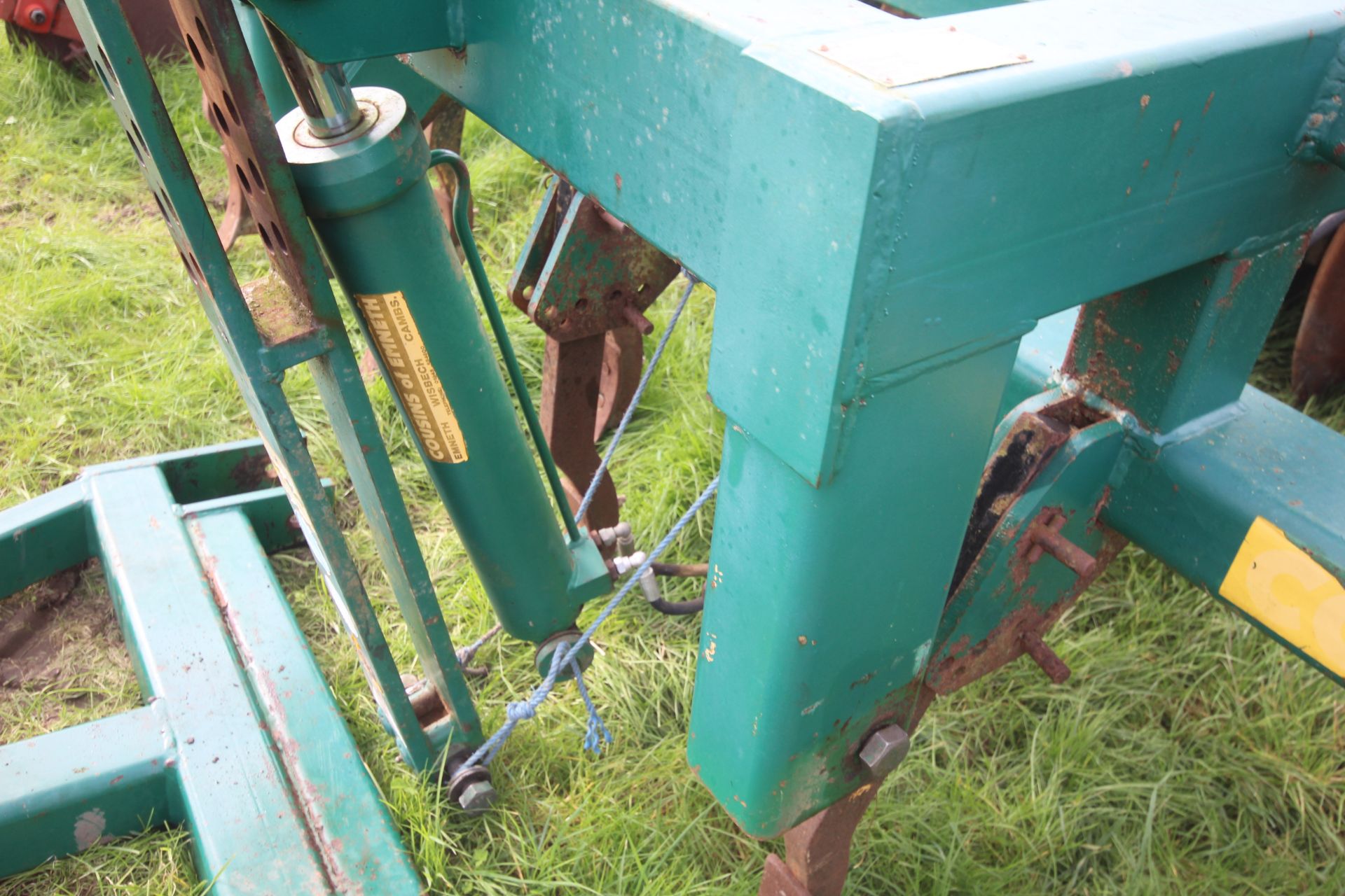 Cousins Type 28 3.4m trailed double press. With DD style rings and leading tines. From a local - Image 11 of 31