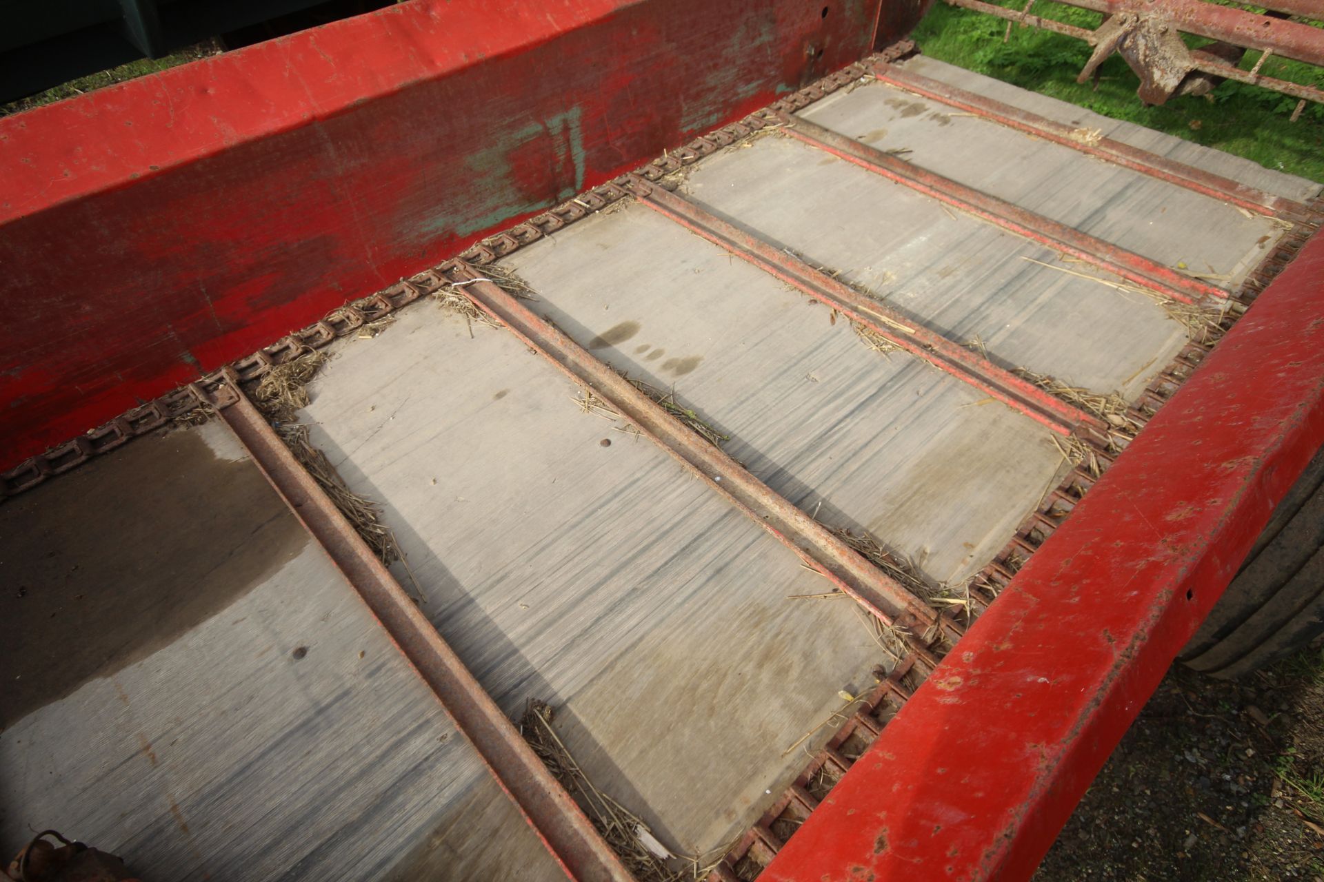 Massey Ferguson single axle muck spreader. V - Image 9 of 14