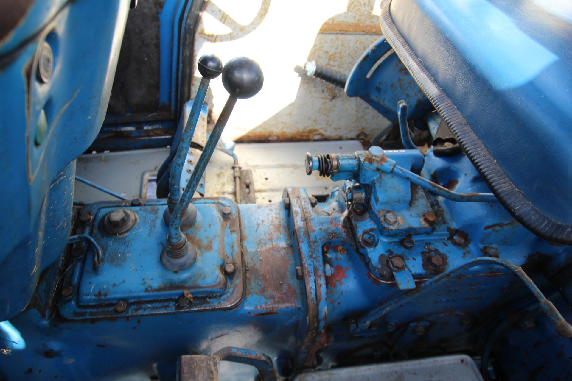 Ford 4000 2WD tractor. Registration TEV 117N. Date of first registration 01/08/1974. 6,619 hours. - Image 47 of 50