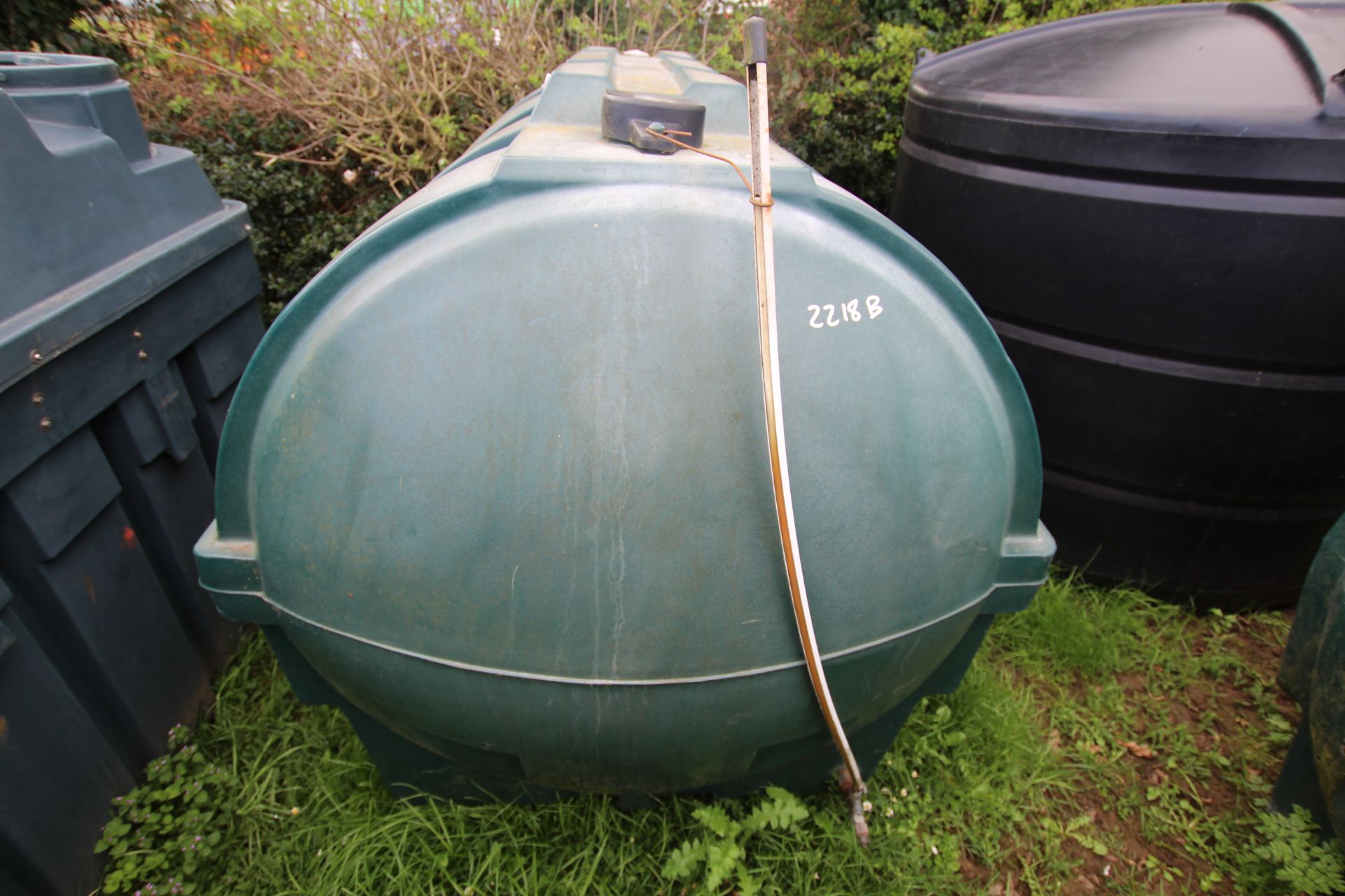 2,500L heating oil tank. - Image 2 of 5