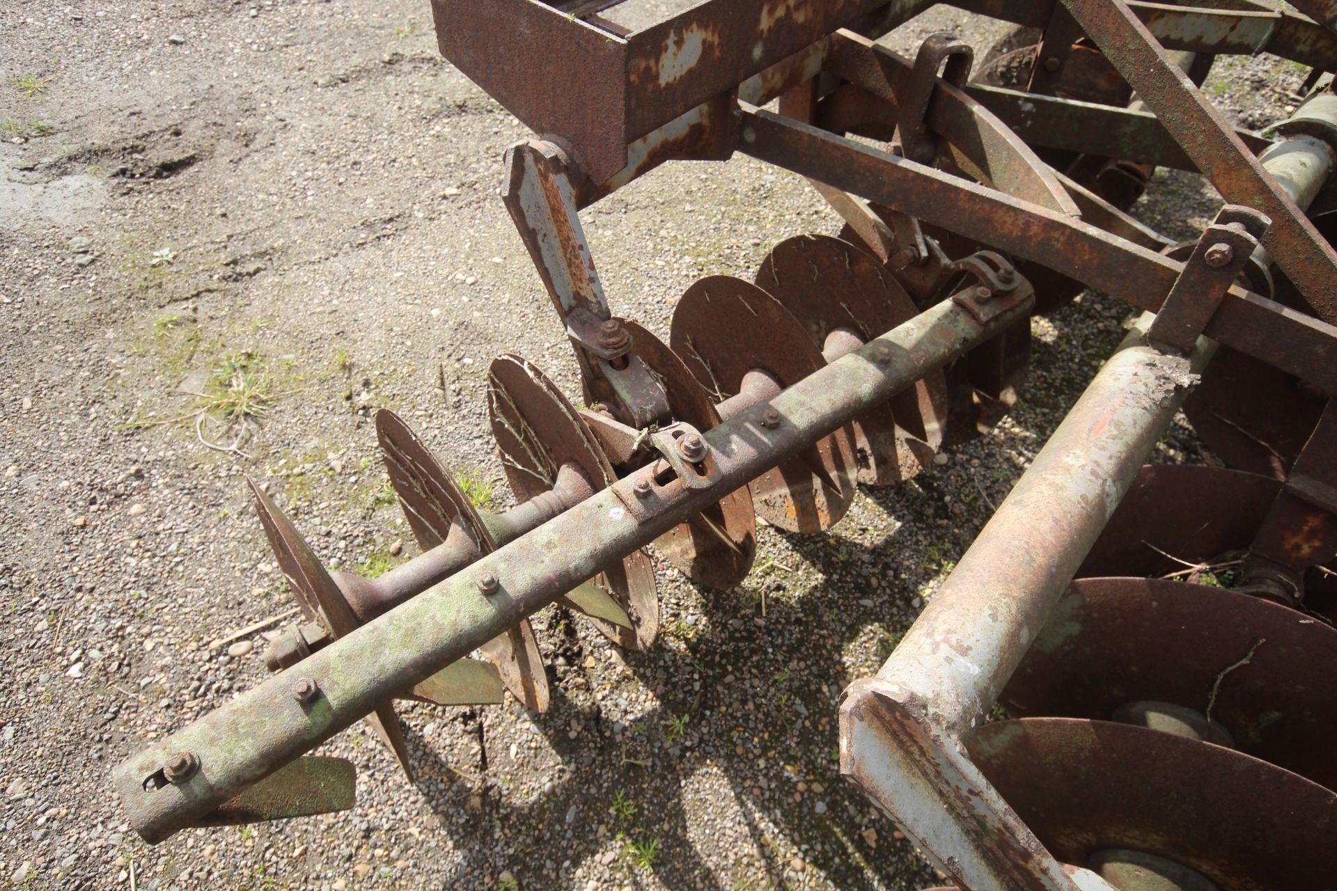 Massey Ferguson mounted discs. From a Local Deceased estate. V - Image 6 of 13